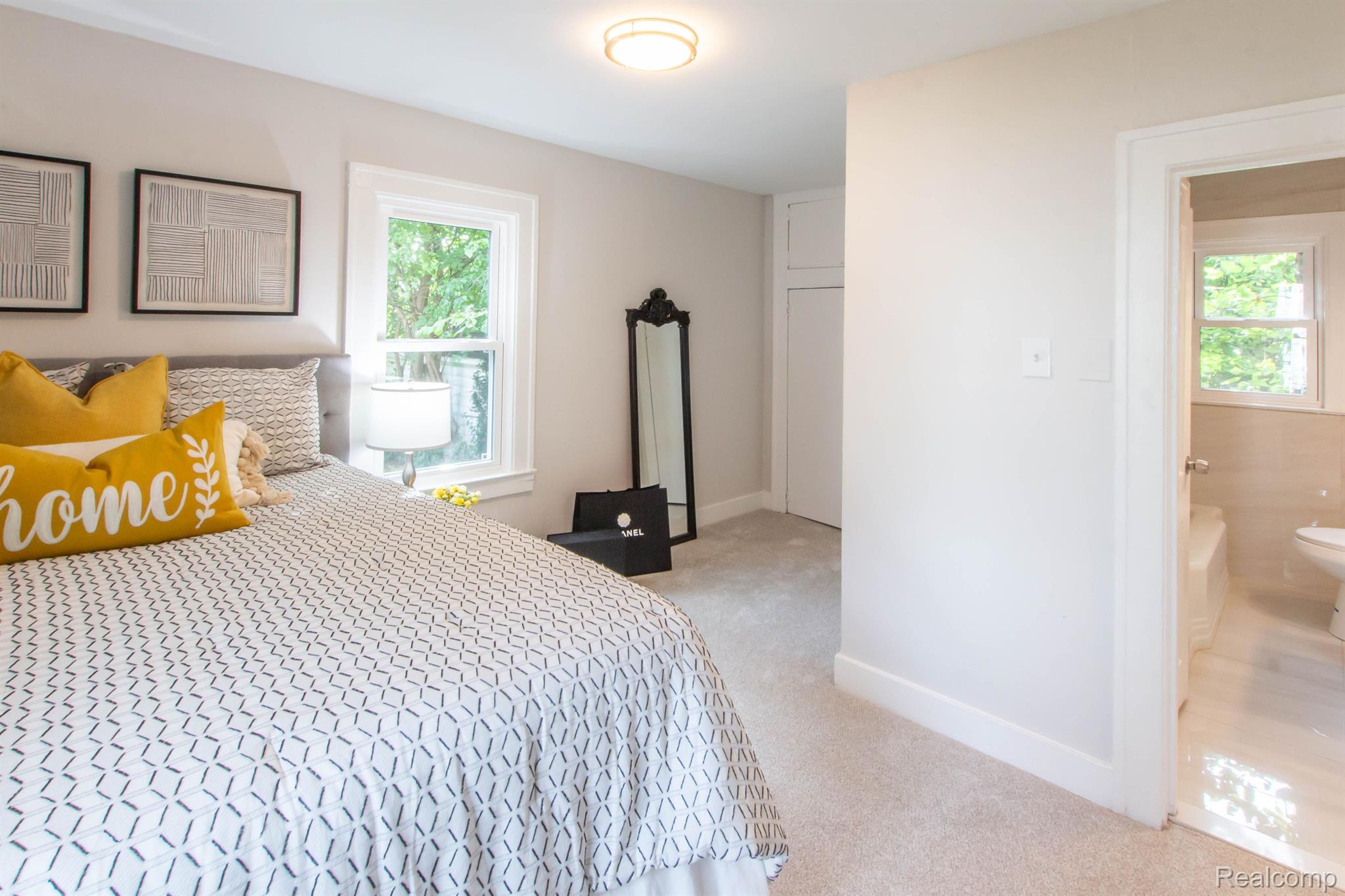 275 S Marshall Street