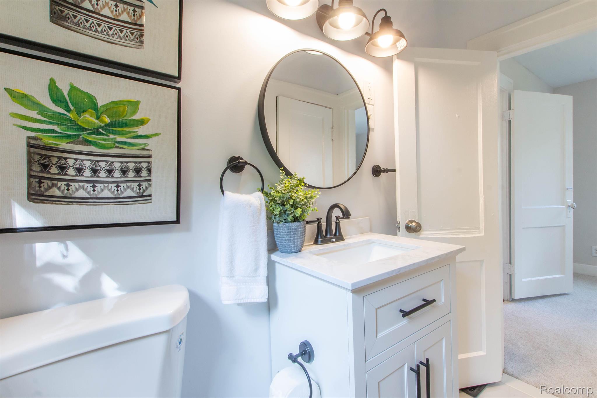 275 S Marshall Street