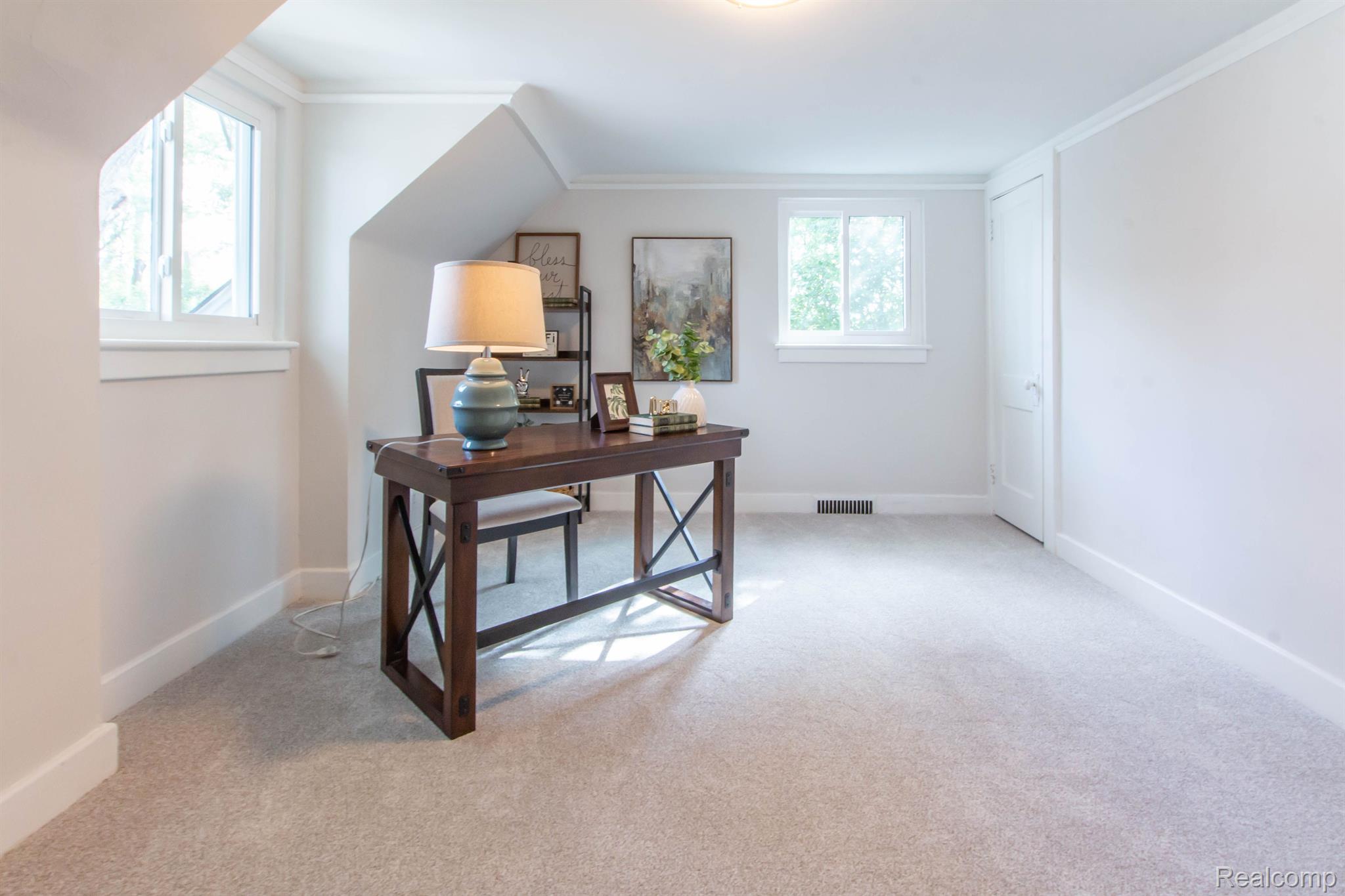 275 S Marshall Street