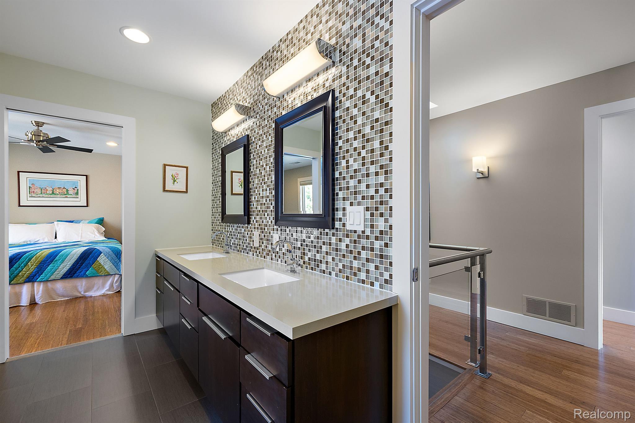 1699 Maryland Boulevard