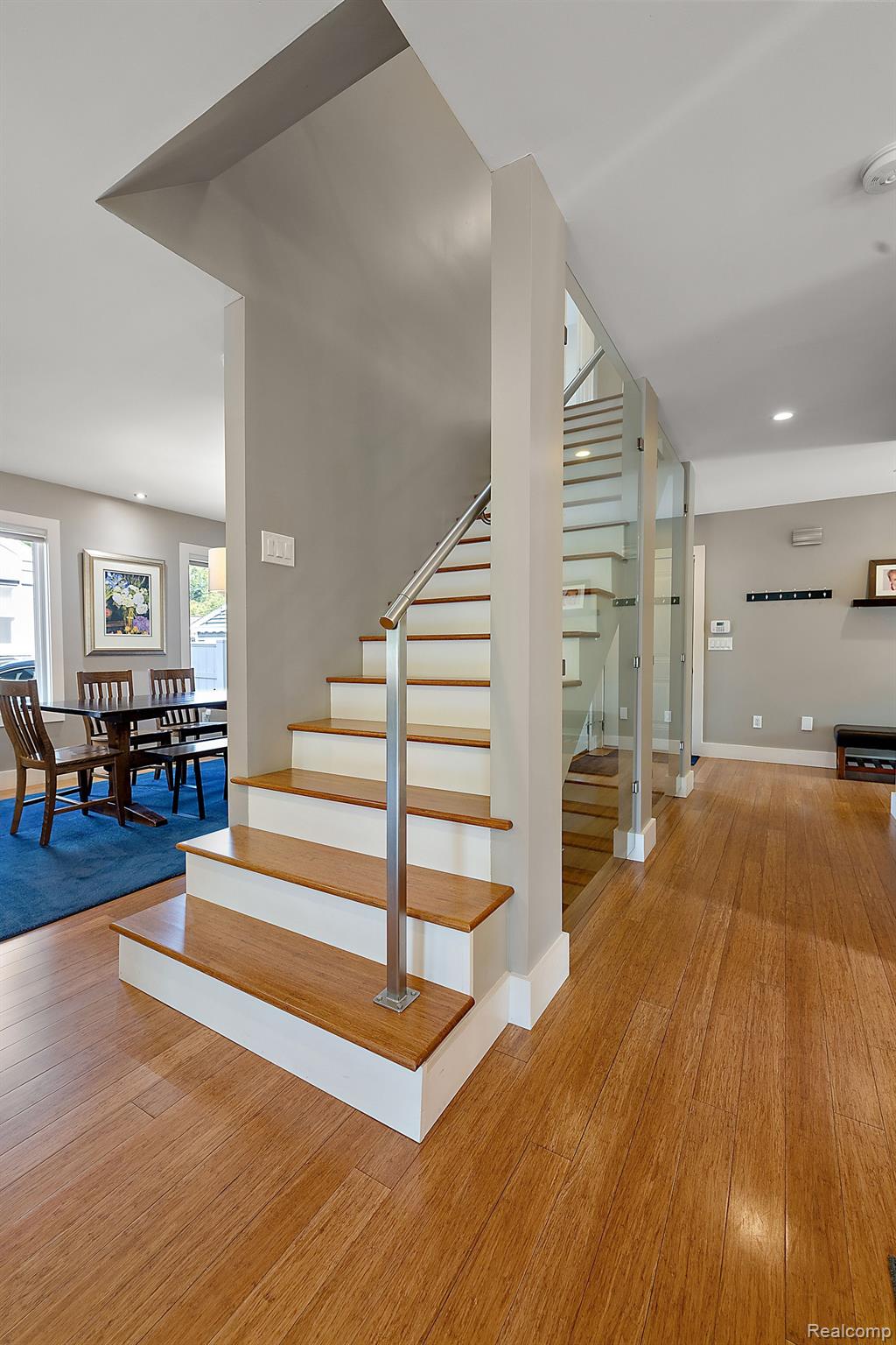 1699 Maryland Boulevard