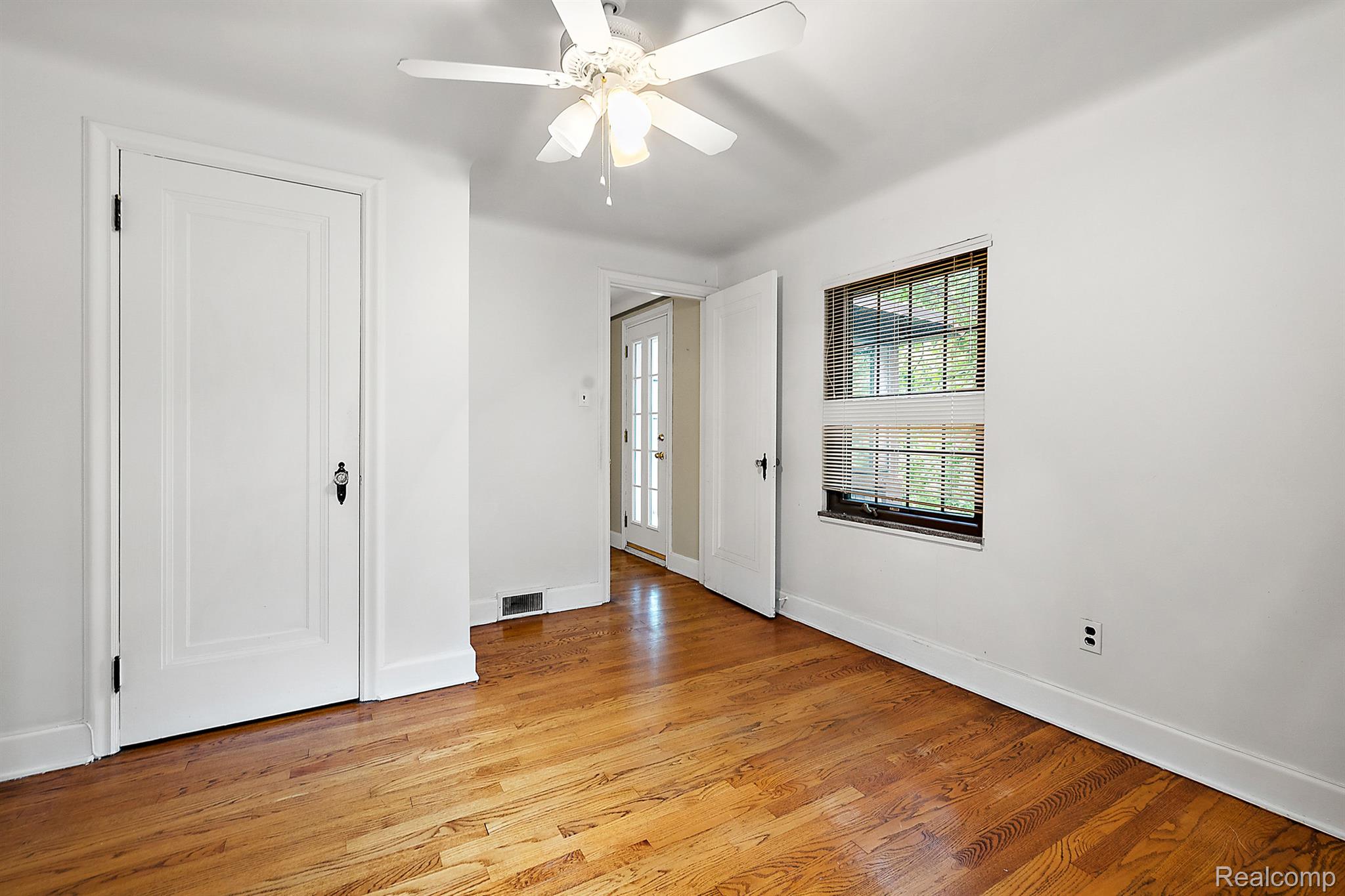 17354 Fairfield Street