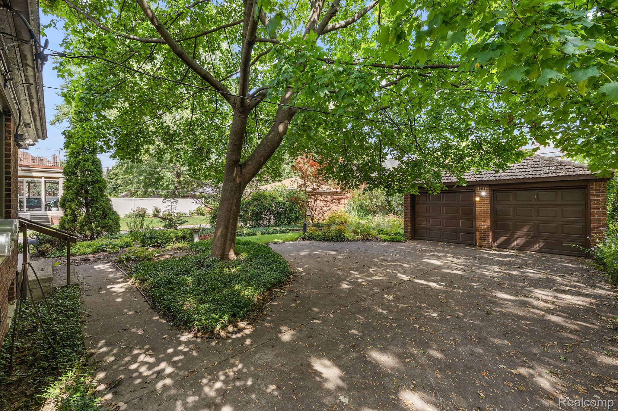 17354 Fairfield Street