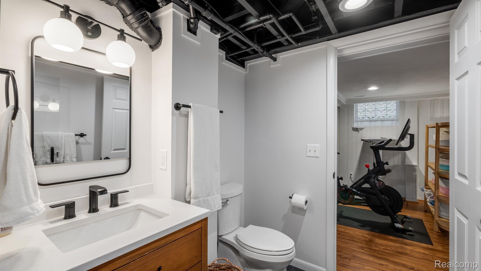 474 W CAMBOURNE Street