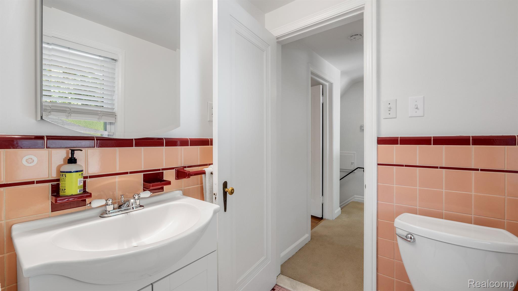 474 W CAMBOURNE Street