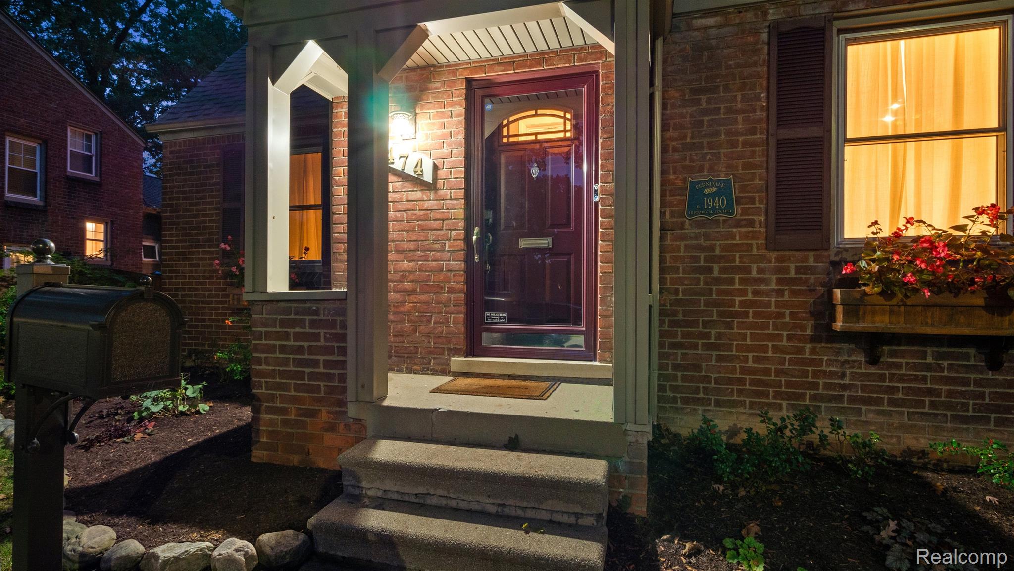 474 W CAMBOURNE Street