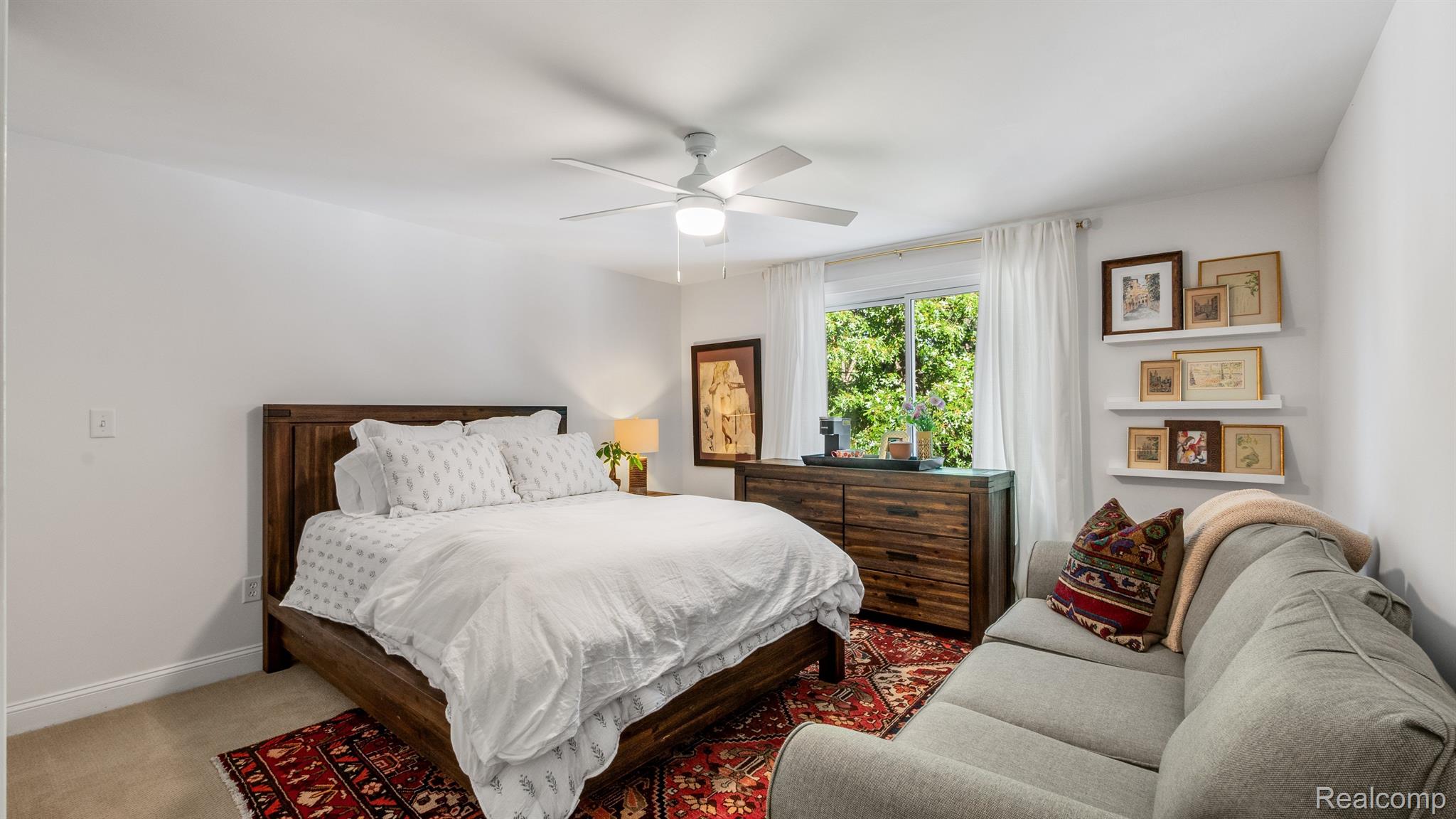 474 W CAMBOURNE Street