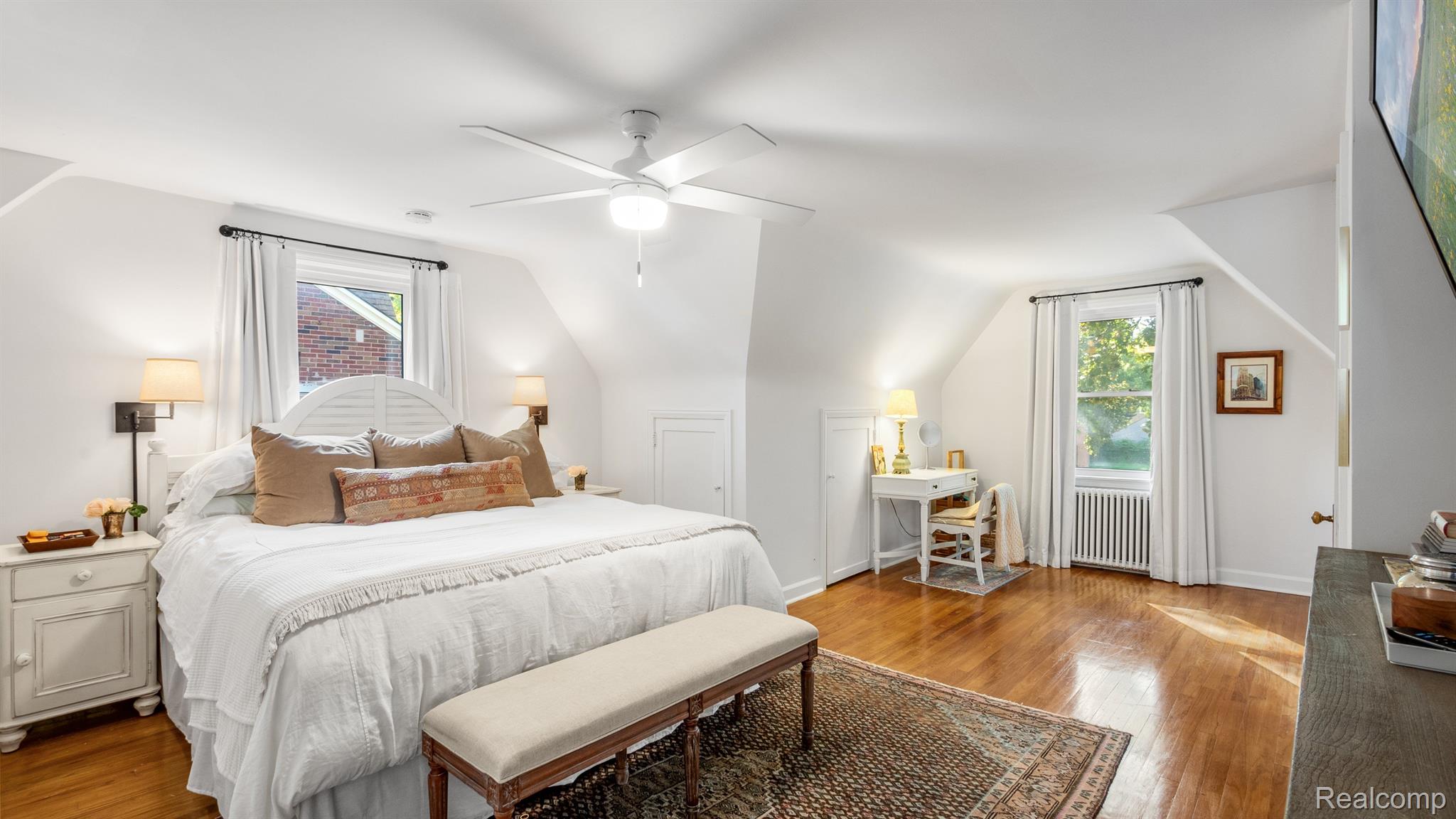 474 W CAMBOURNE Street