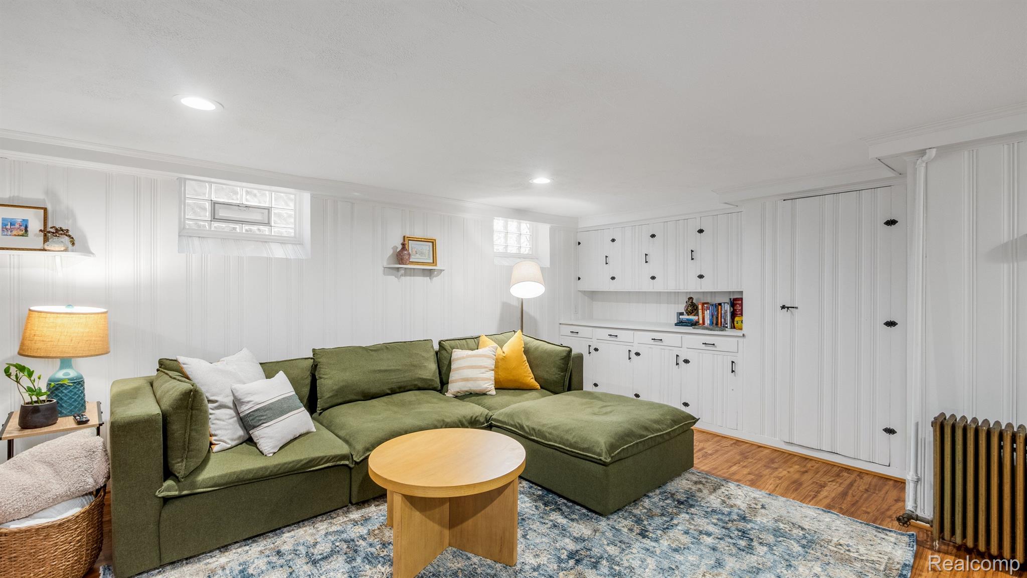 474 W CAMBOURNE Street