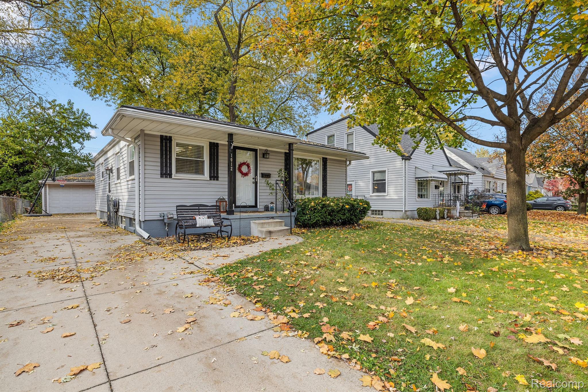 1012 S Campbell Road