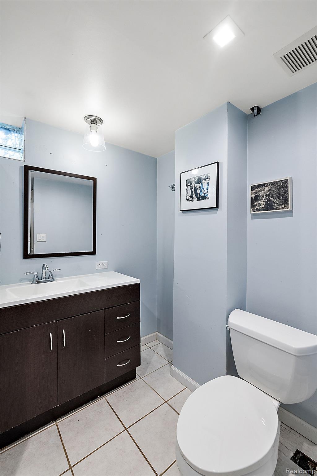 1012 S Campbell Road