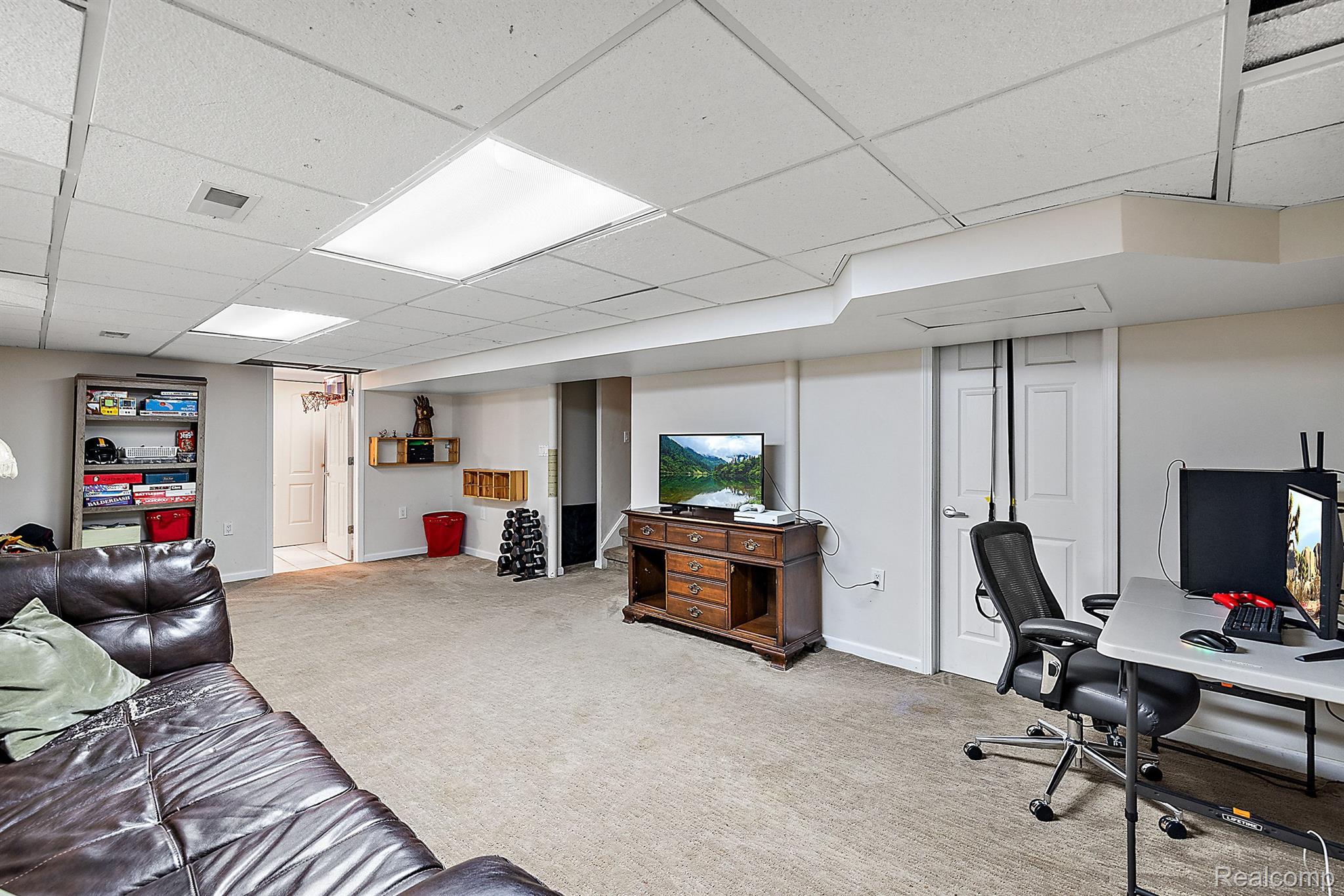 1012 S Campbell Road