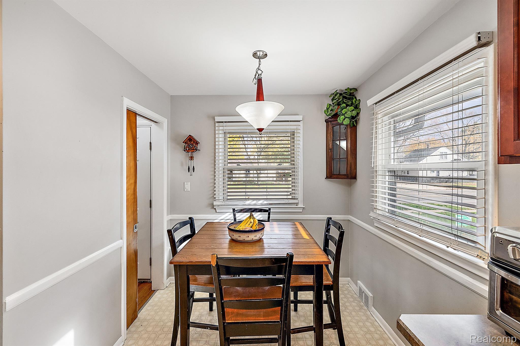 1012 S Campbell Road