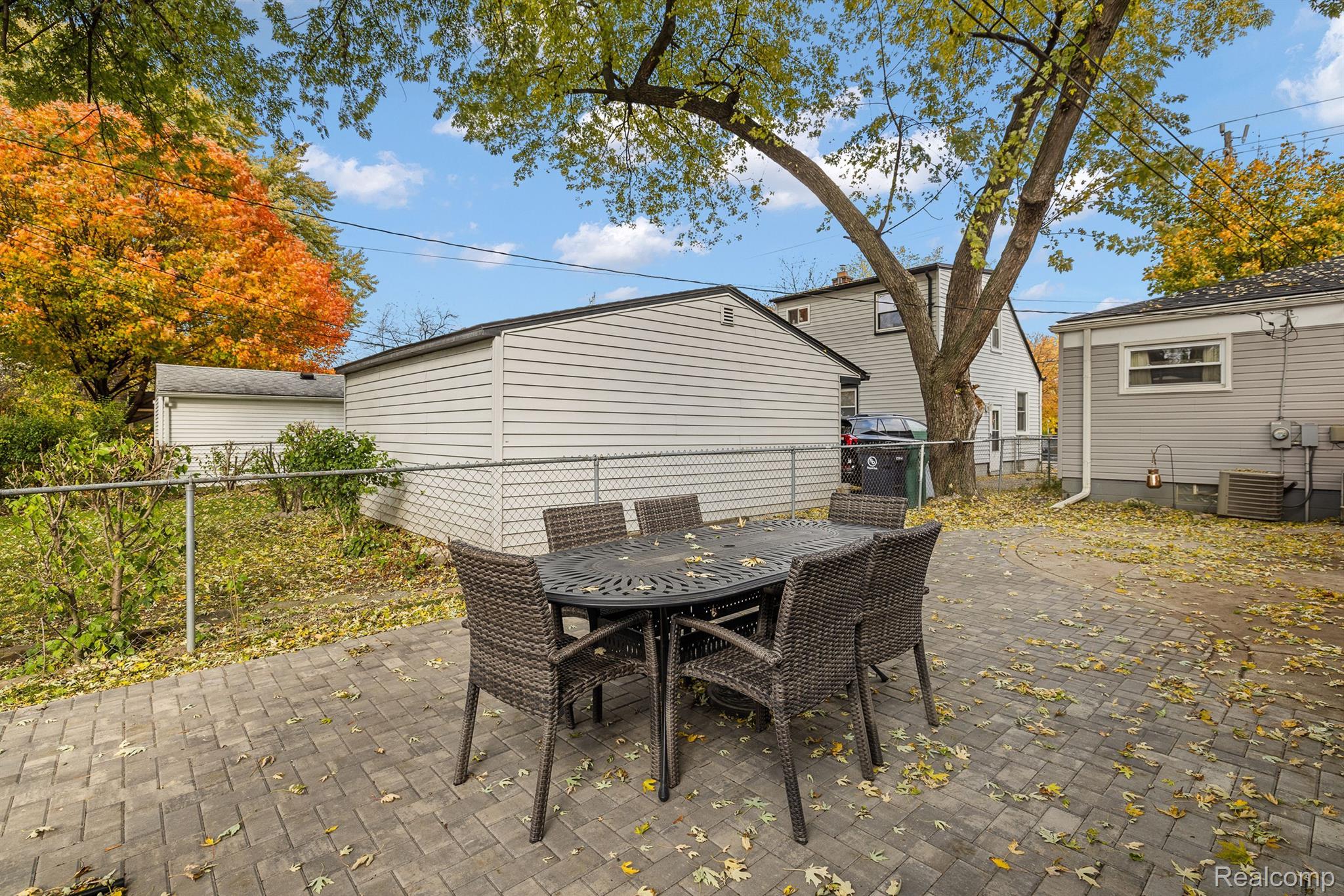 1012 S Campbell Road