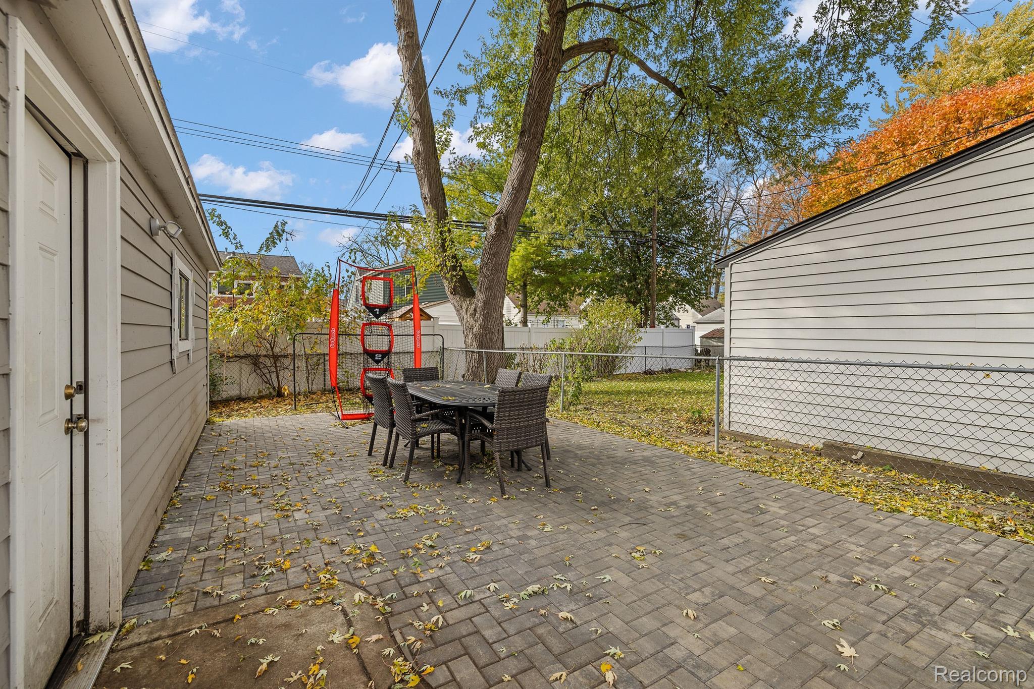 1012 S Campbell Road