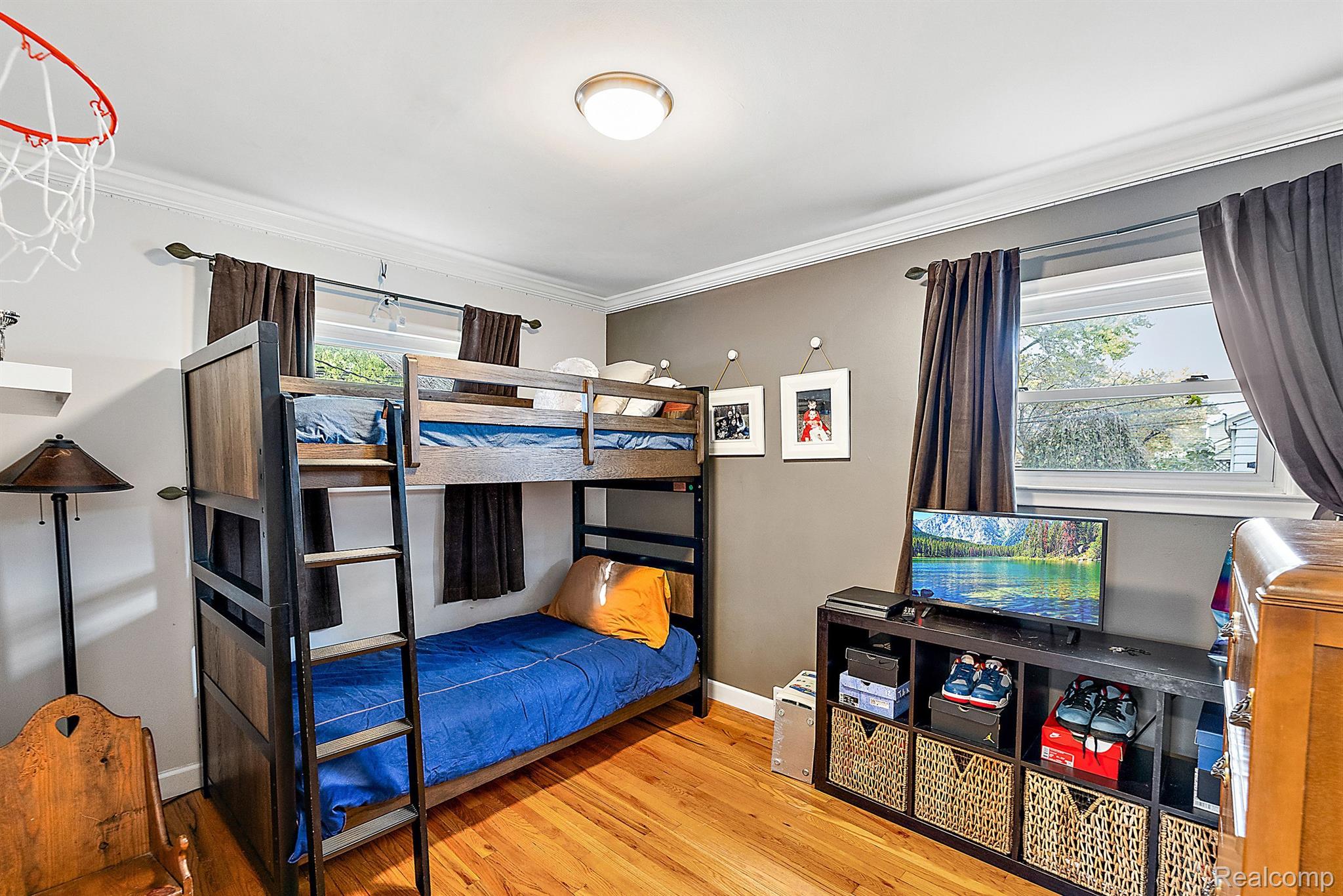 1012 S Campbell Road