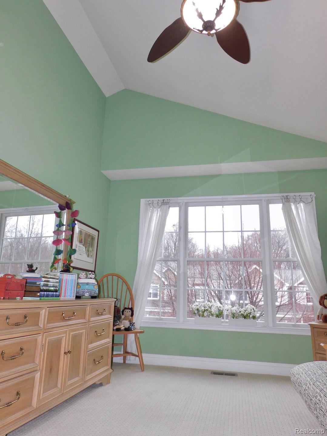 24907 REEDS POINTE Drive