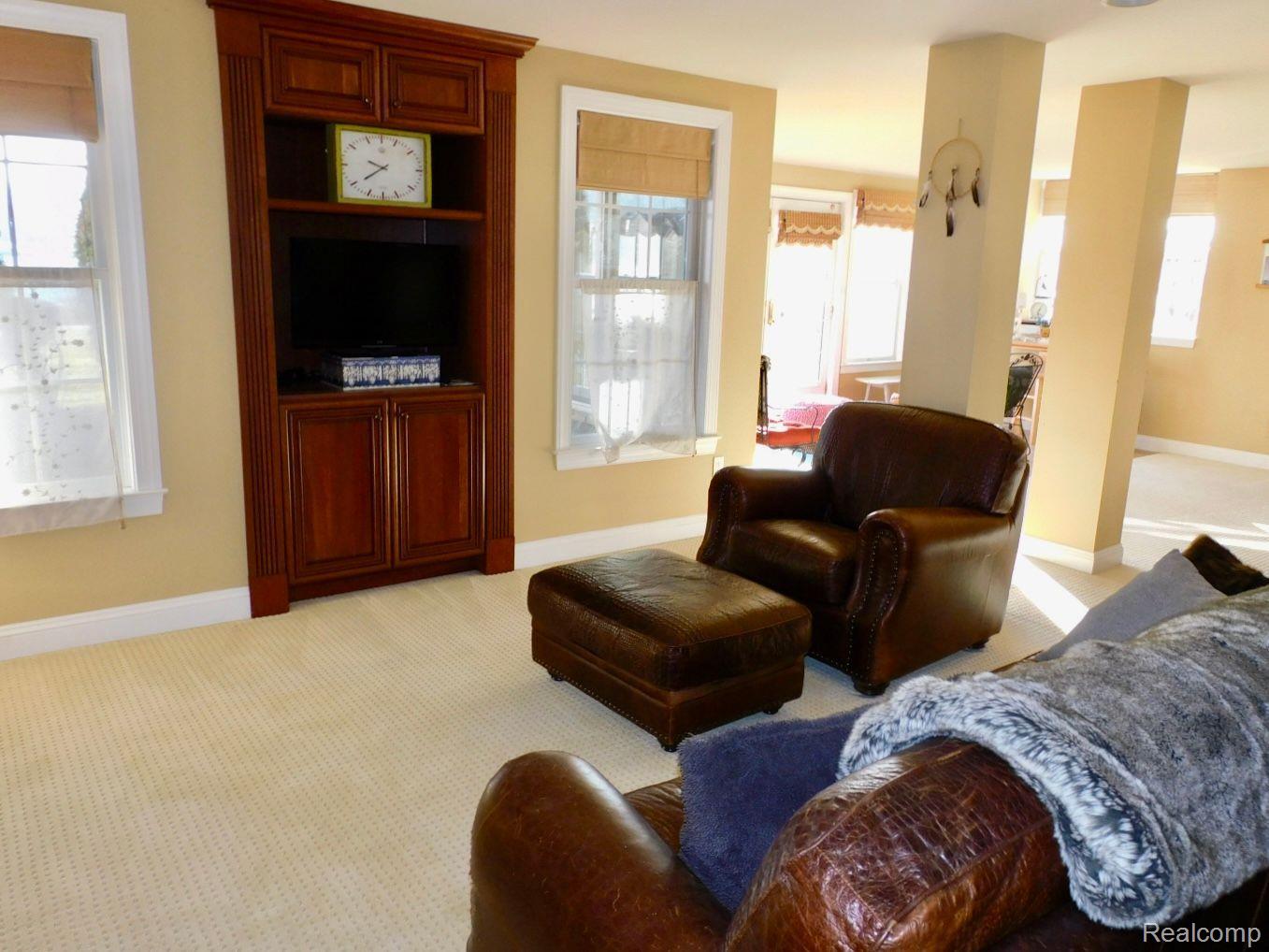 24907 REEDS POINTE Drive