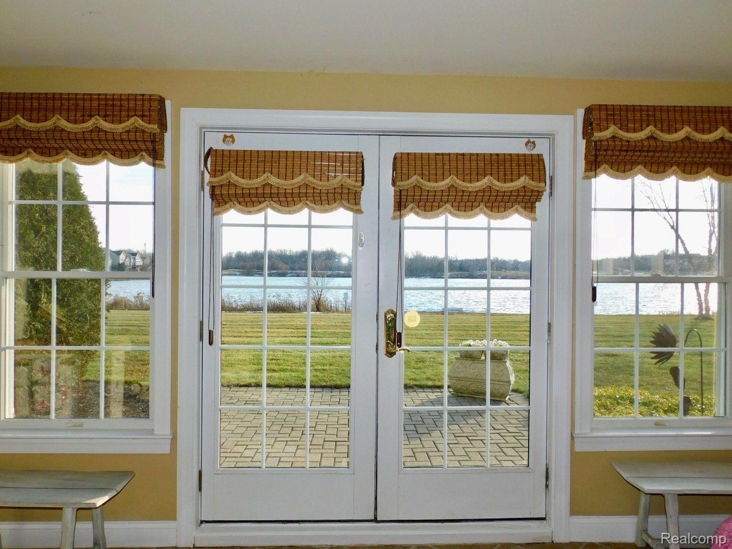 24907 REEDS POINTE Drive