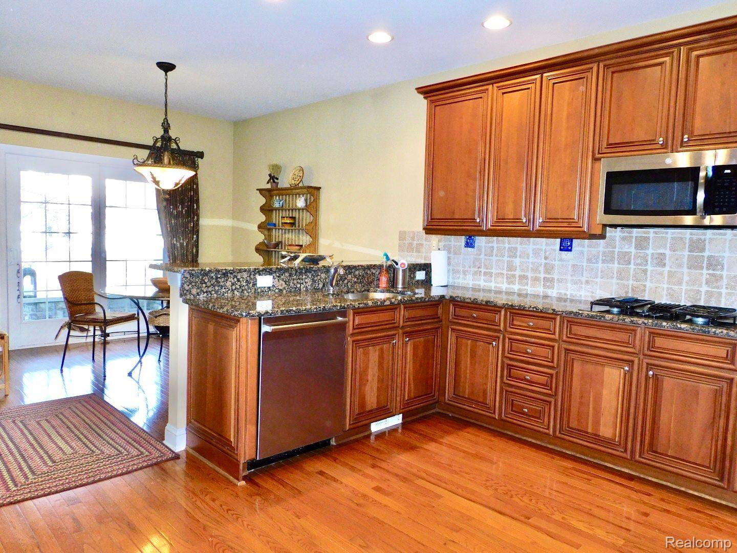 24907 REEDS POINTE Drive