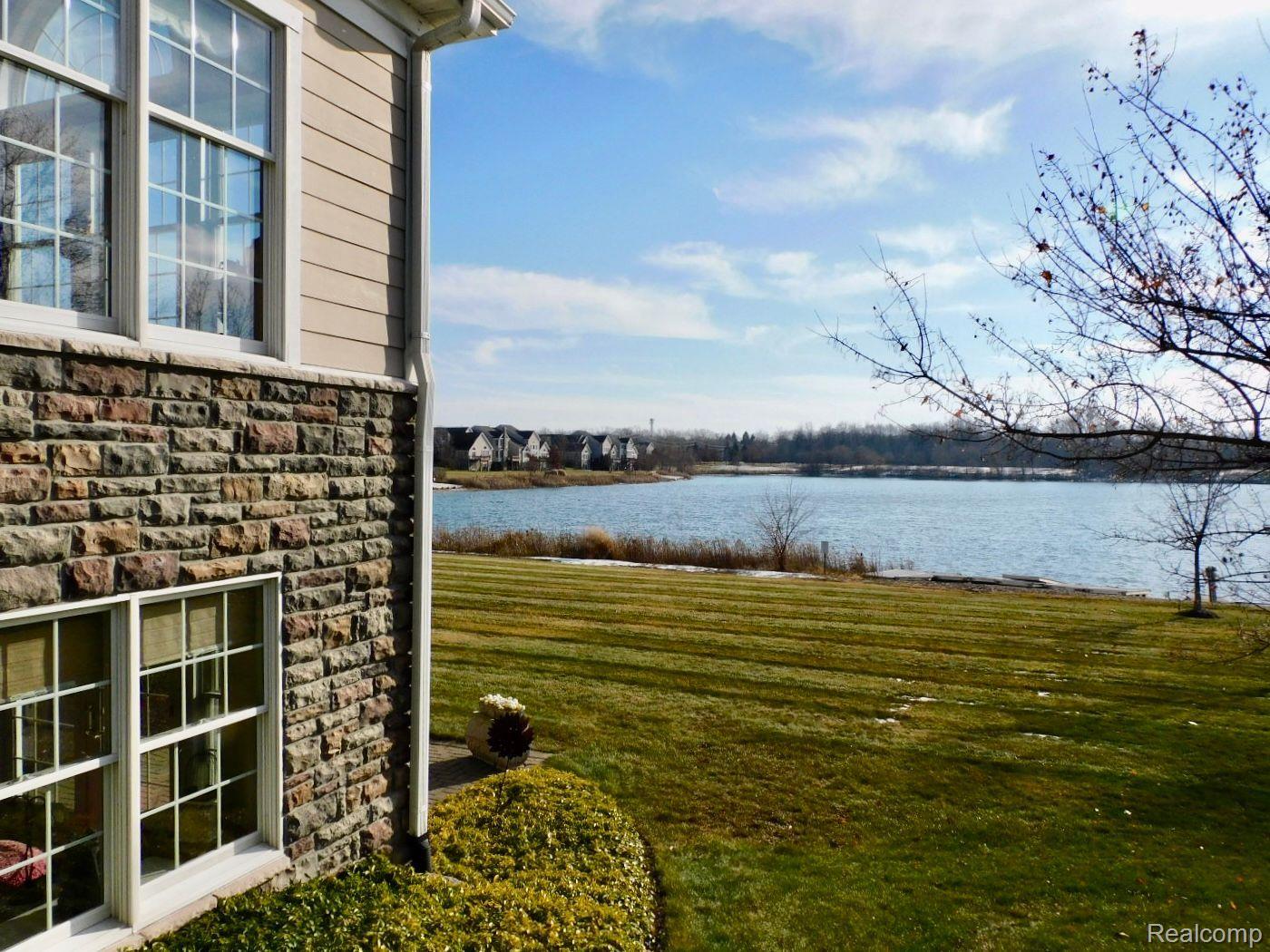 24907 REEDS POINTE Drive