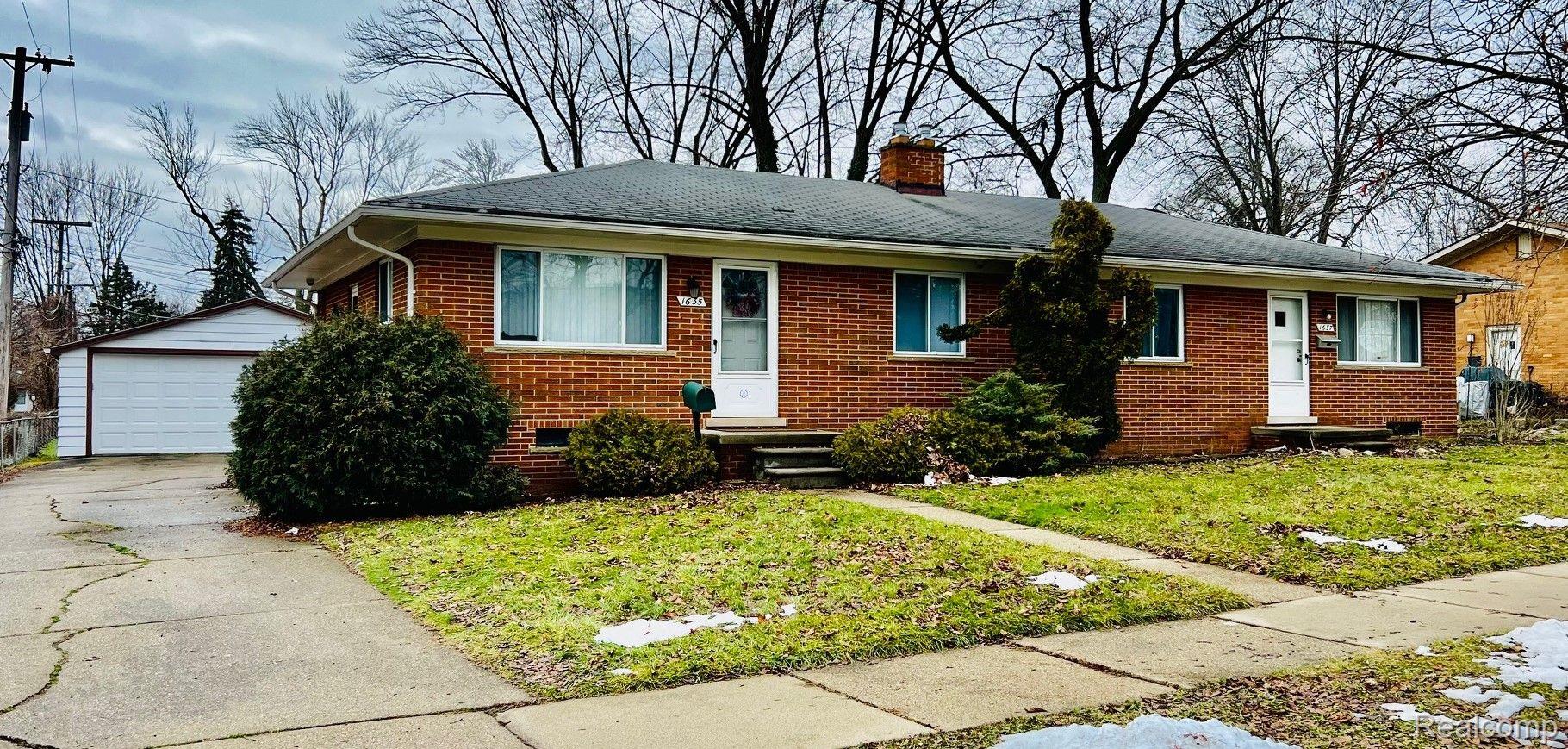 1635-1637 Fairview Avenue