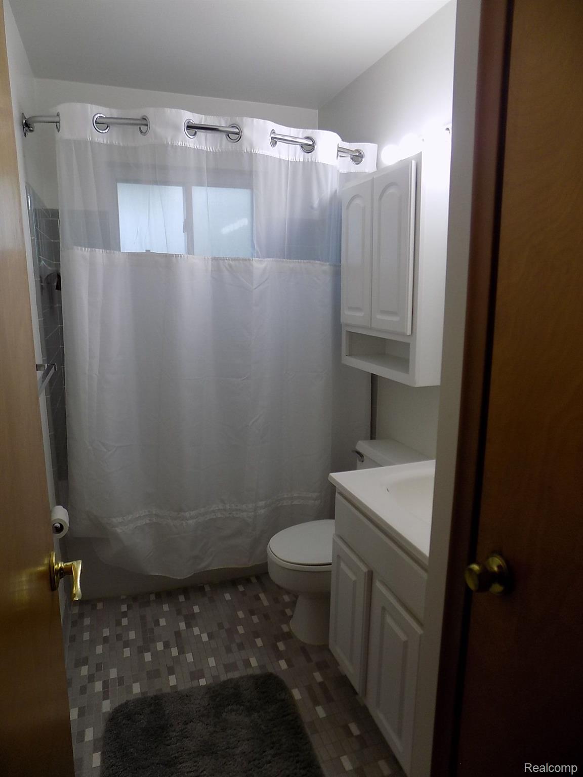 1635-1637 Fairview Avenue