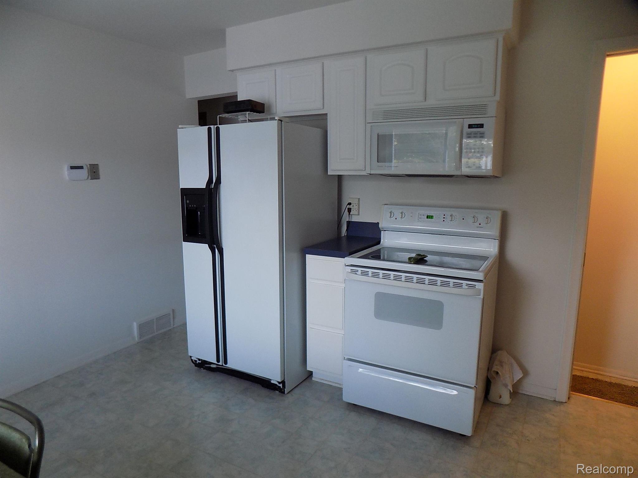 1635-1637 Fairview Avenue