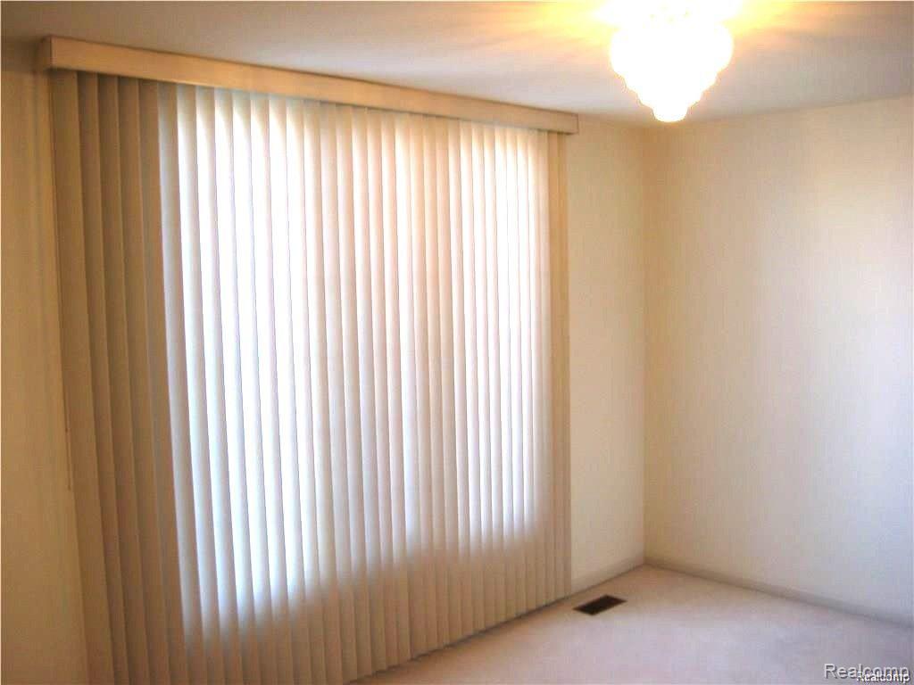 1958 Forest Mead Drive