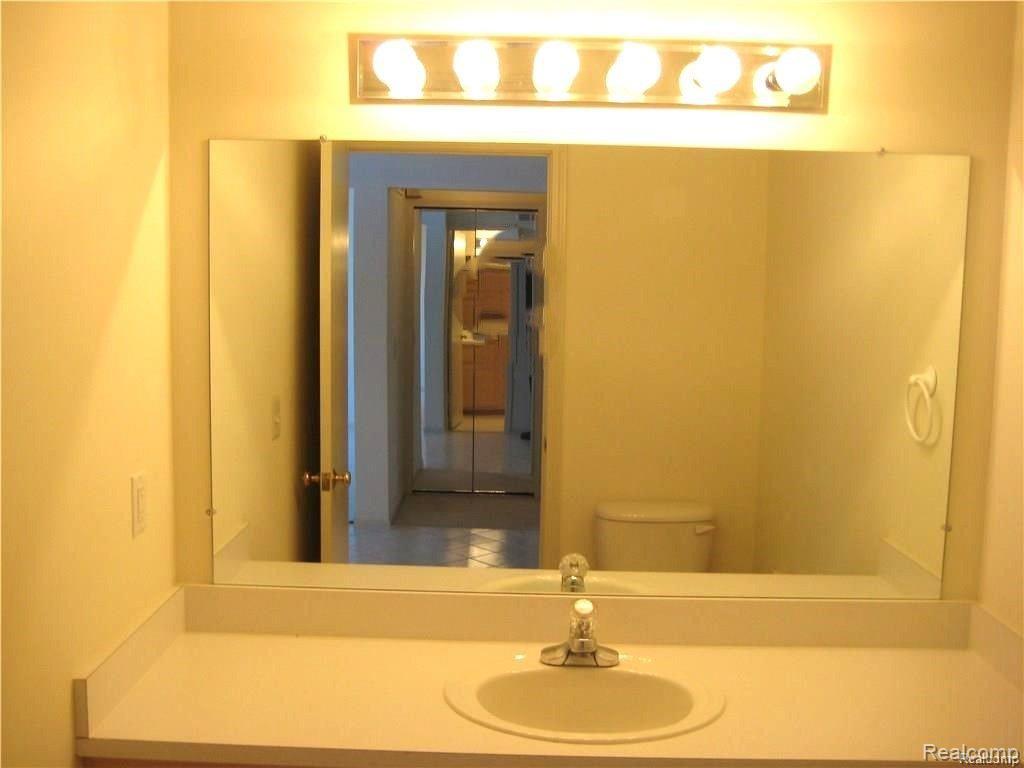 1958 Forest Mead Drive