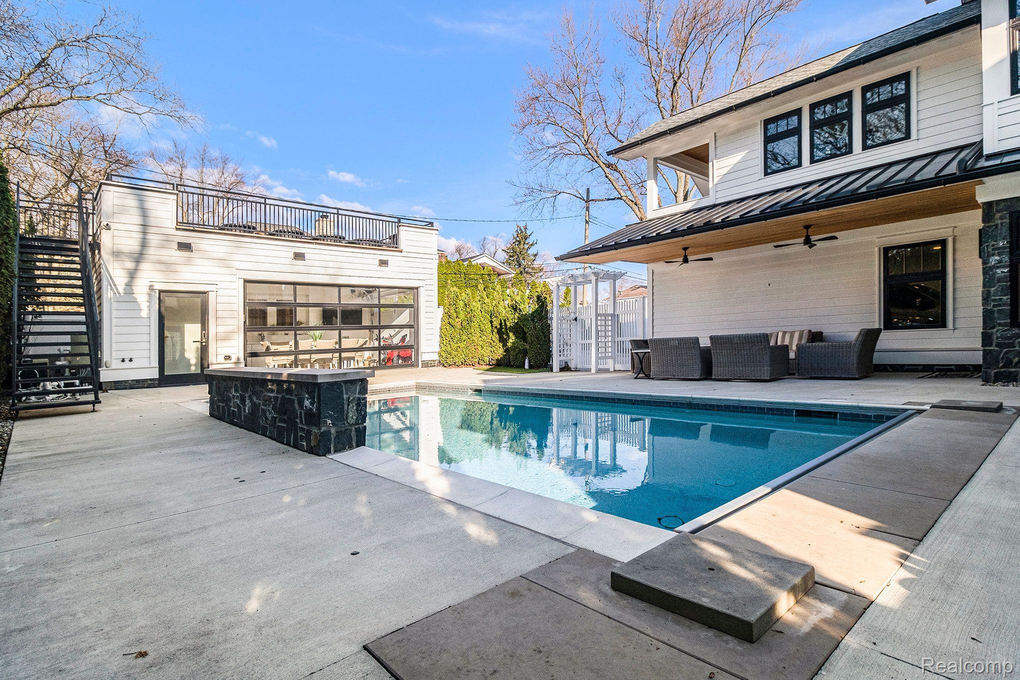 311 WESLEY Street