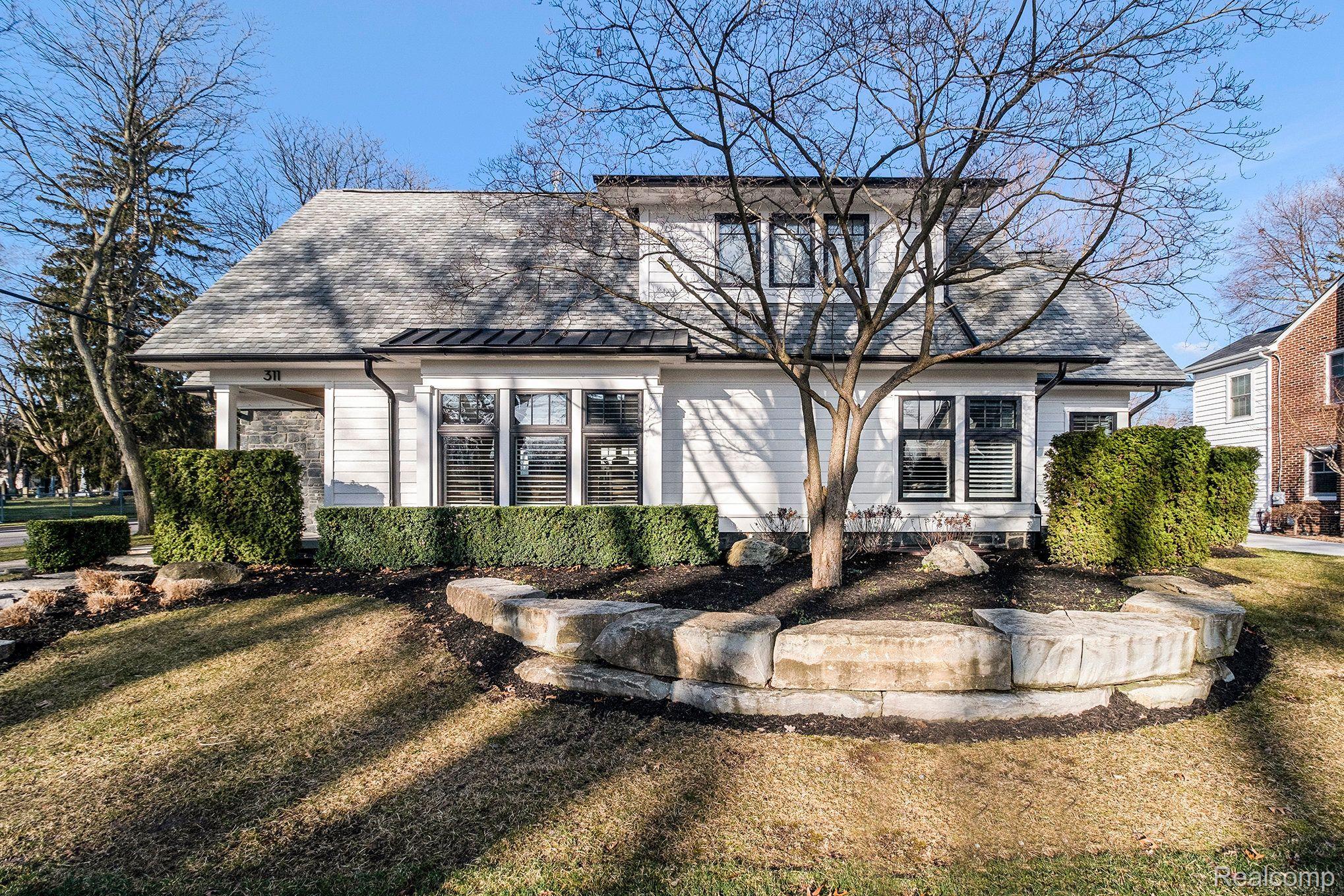 311 WESLEY Street
