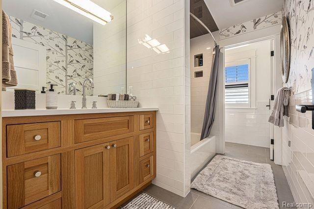 311 WESLEY Street