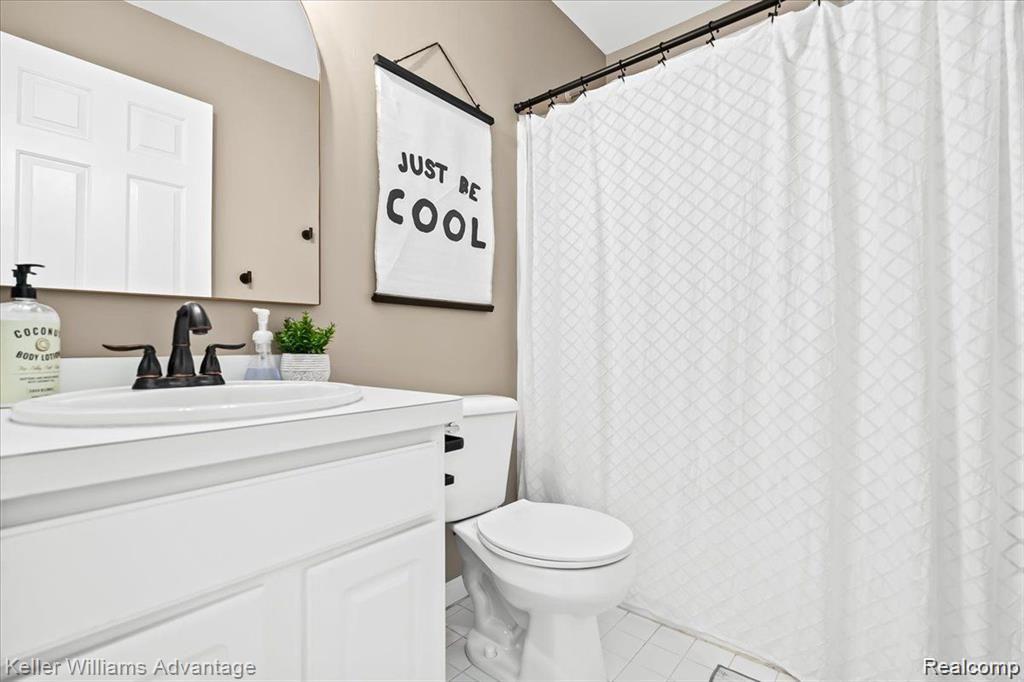 846 Natures Cove Court