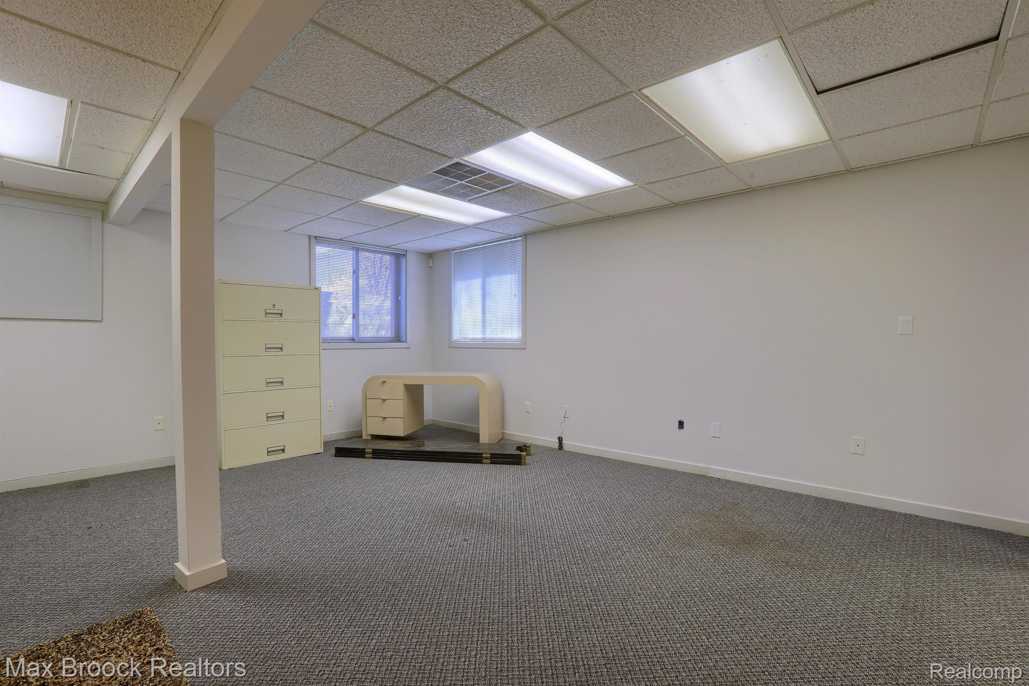 3591 WABEEK LAKE Drive W