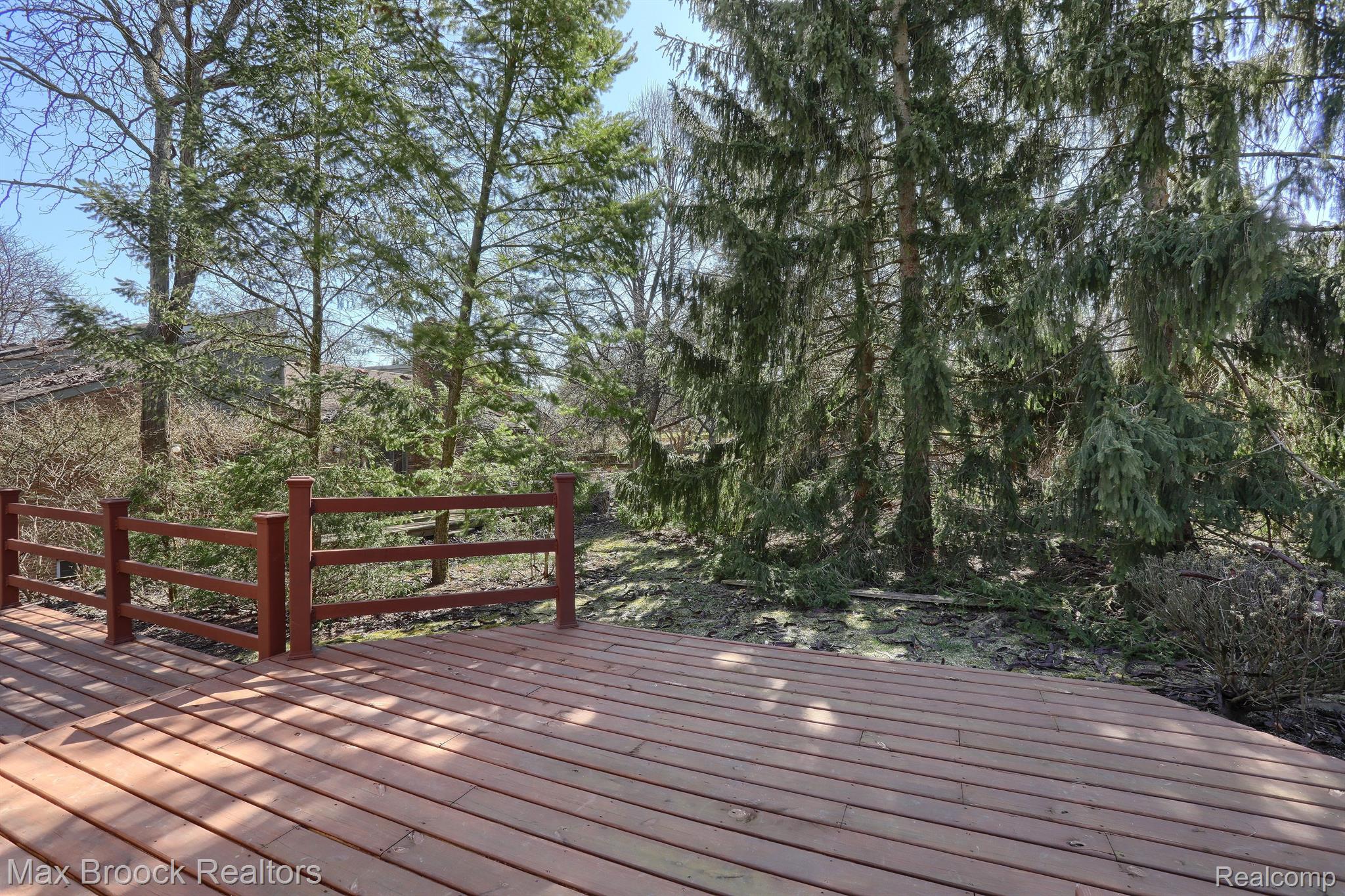 3591 WABEEK LAKE Drive W