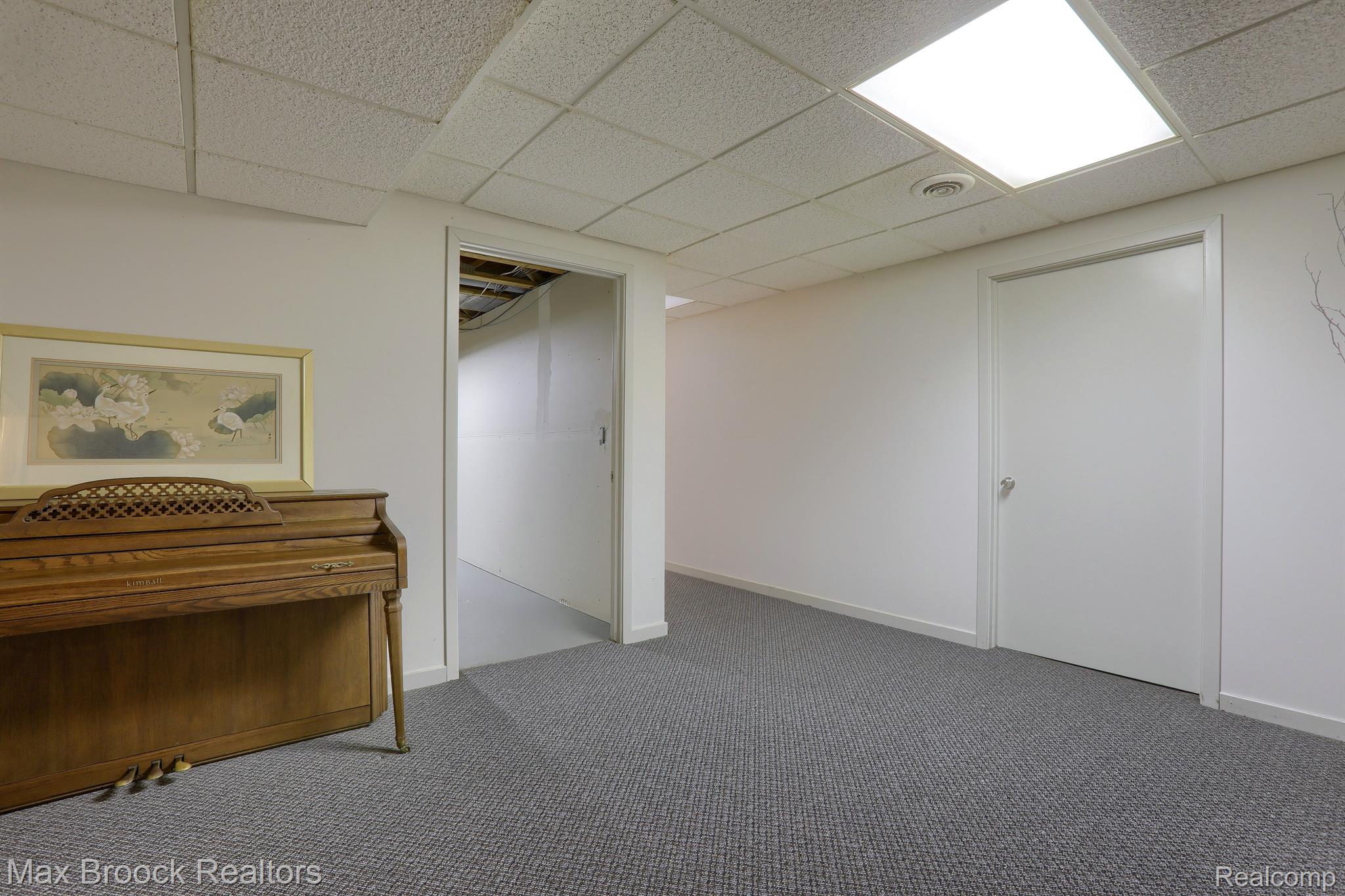 3591 WABEEK LAKE Drive W