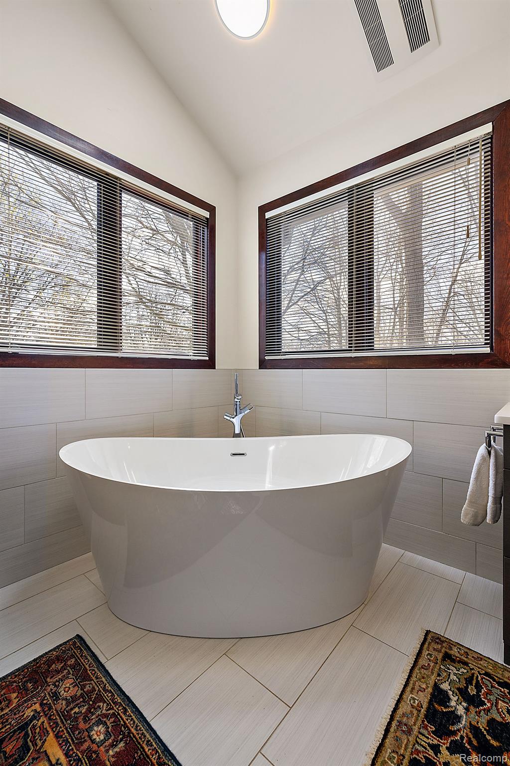 2480 Canyon Ridge Drive