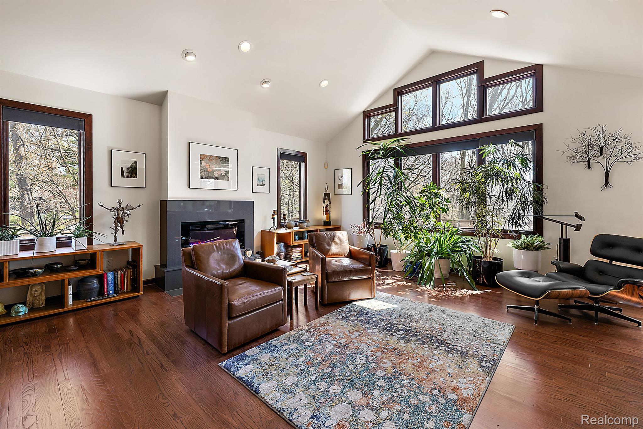 2480 Canyon Ridge Drive