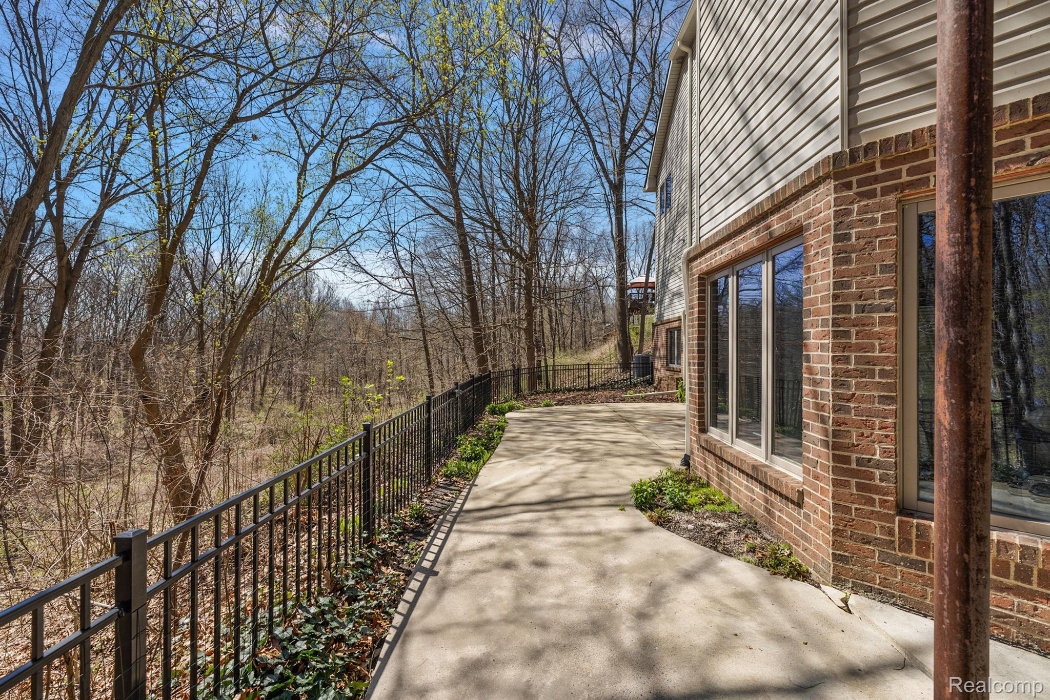 2480 Canyon Ridge Drive