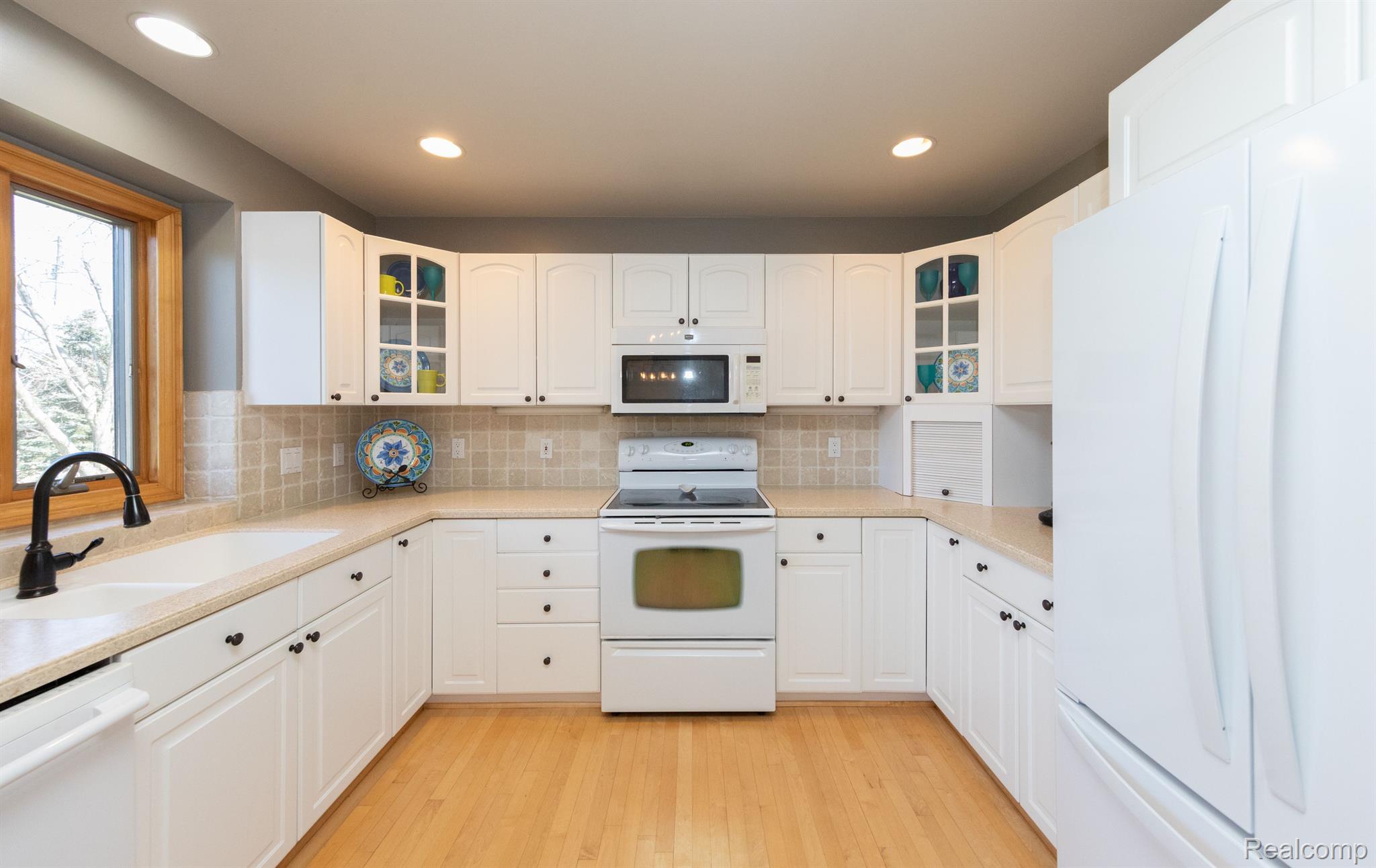 6115 Grass Lake Road