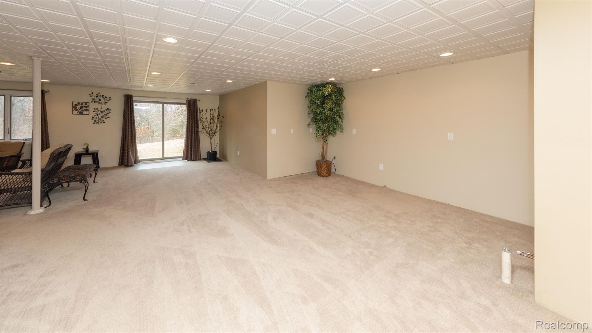 6115 Grass Lake Road