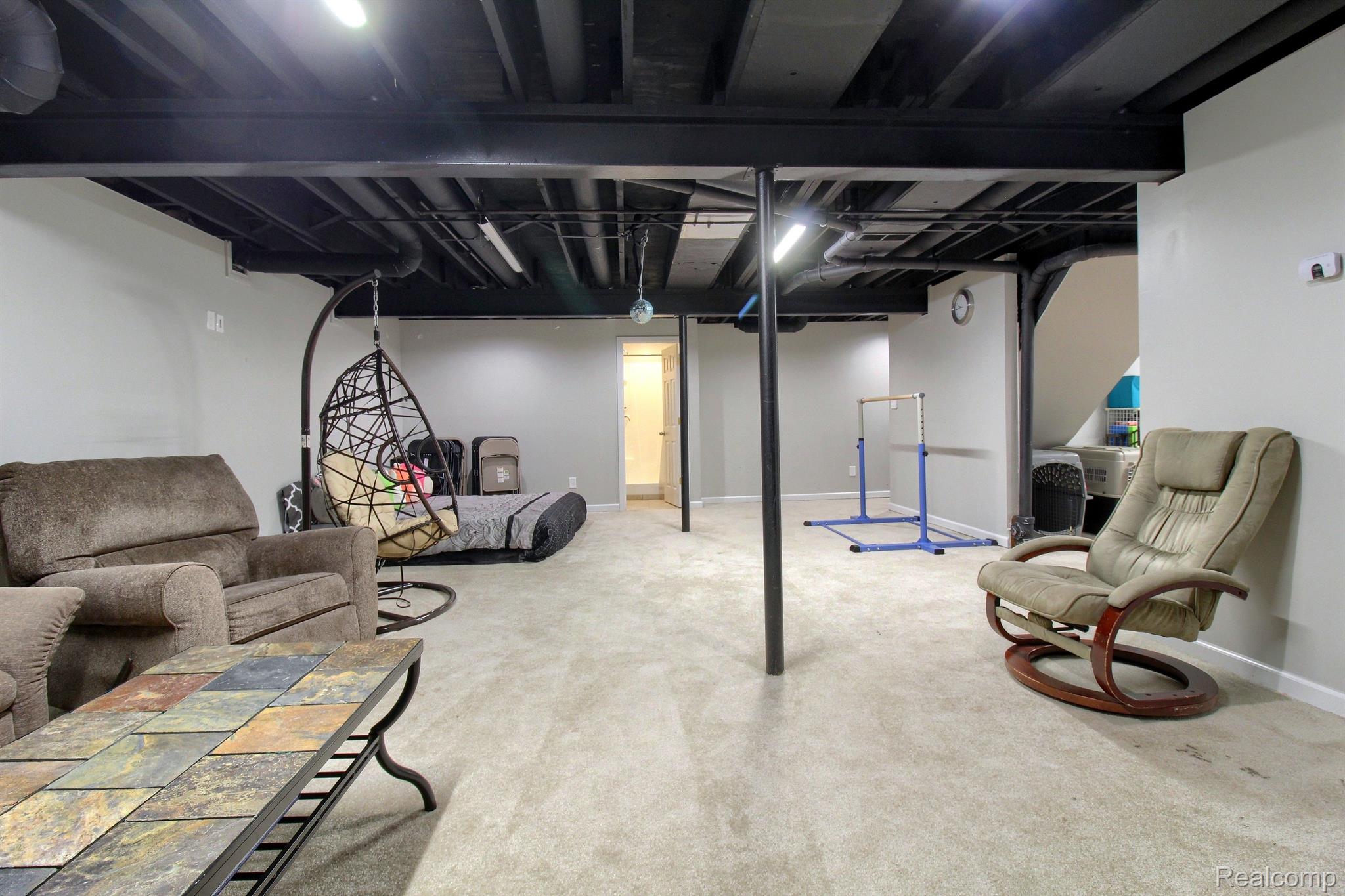 33385 Norfolk Street