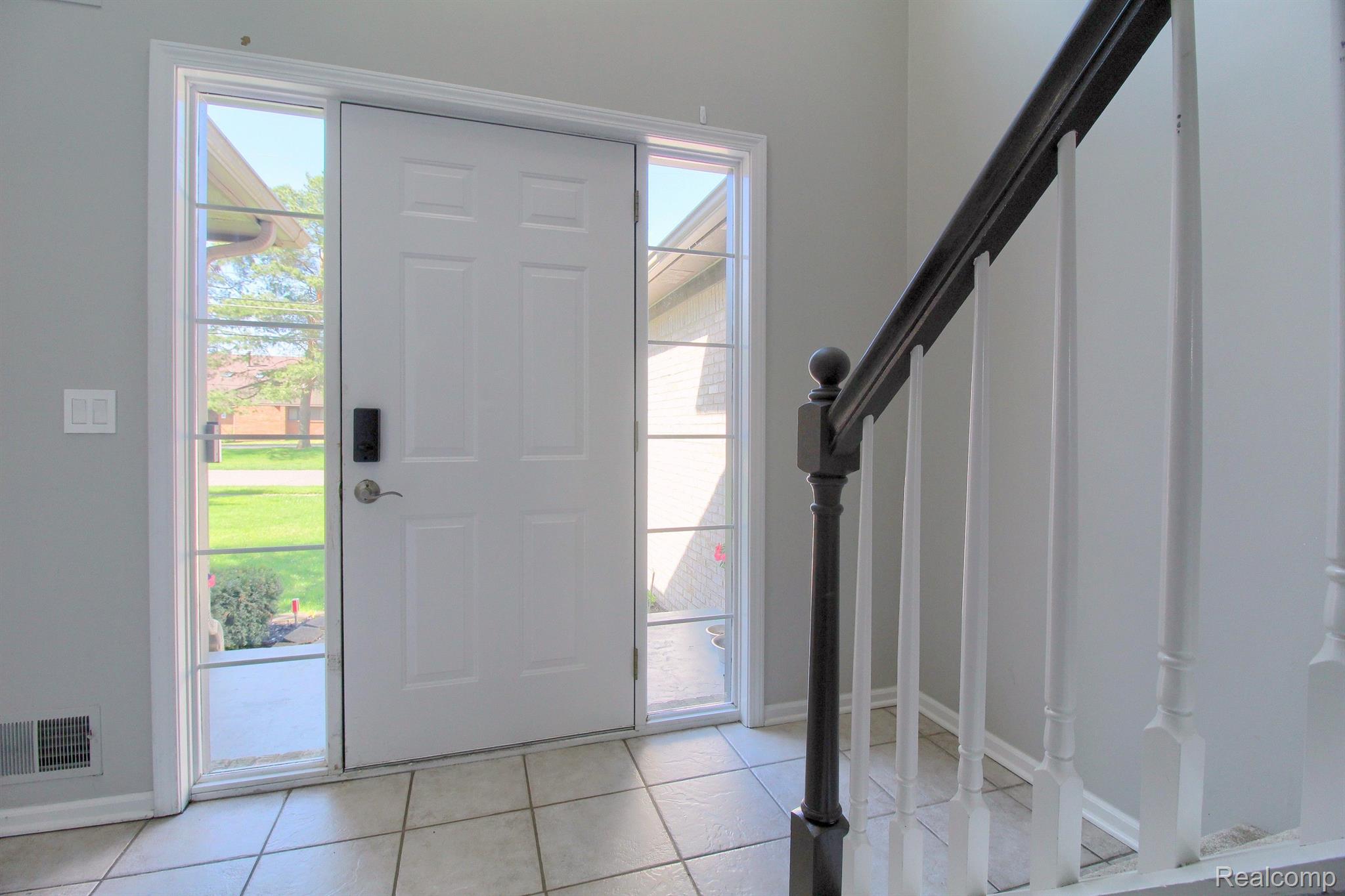 33385 Norfolk Street