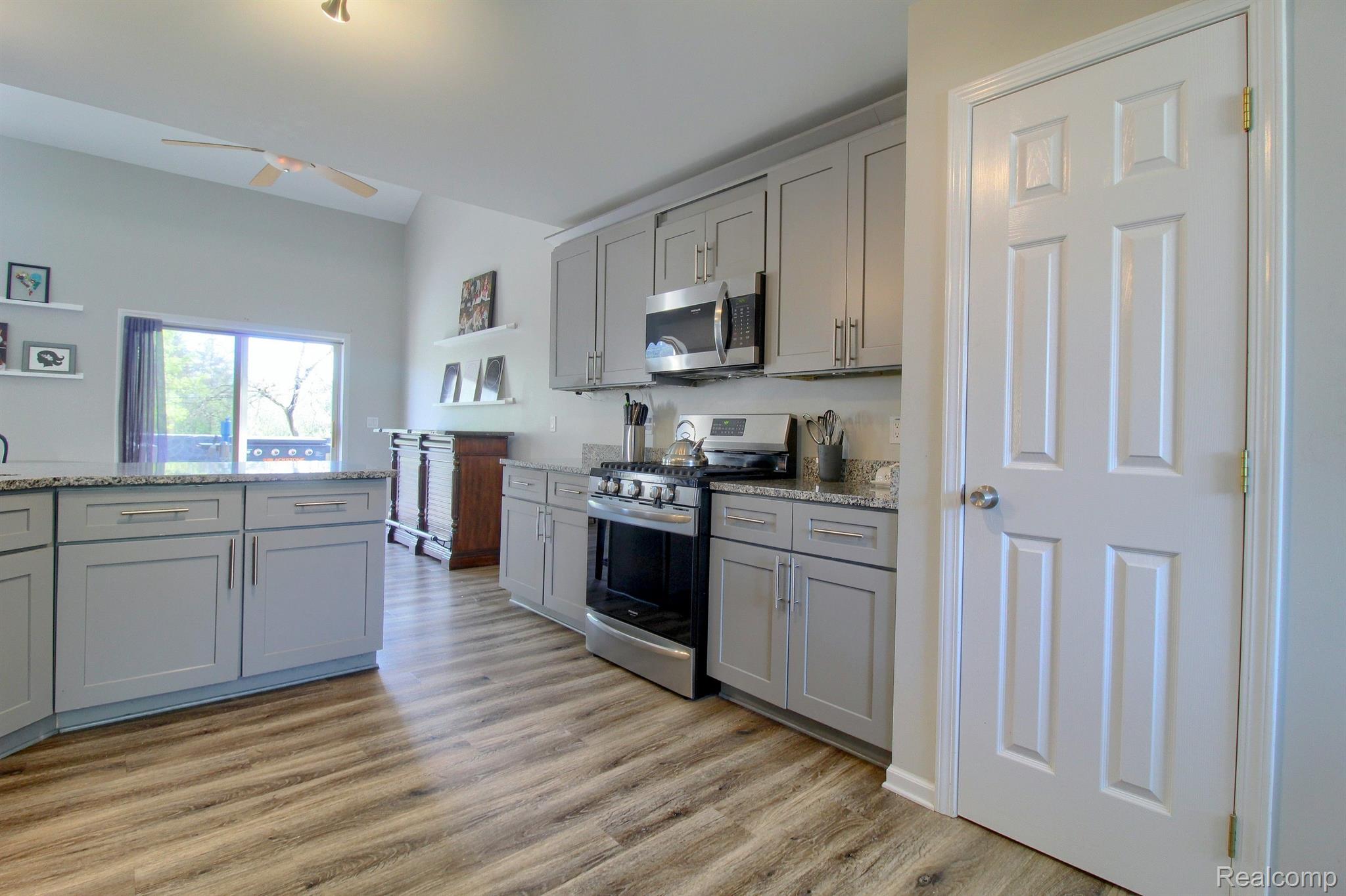 33385 Norfolk Street