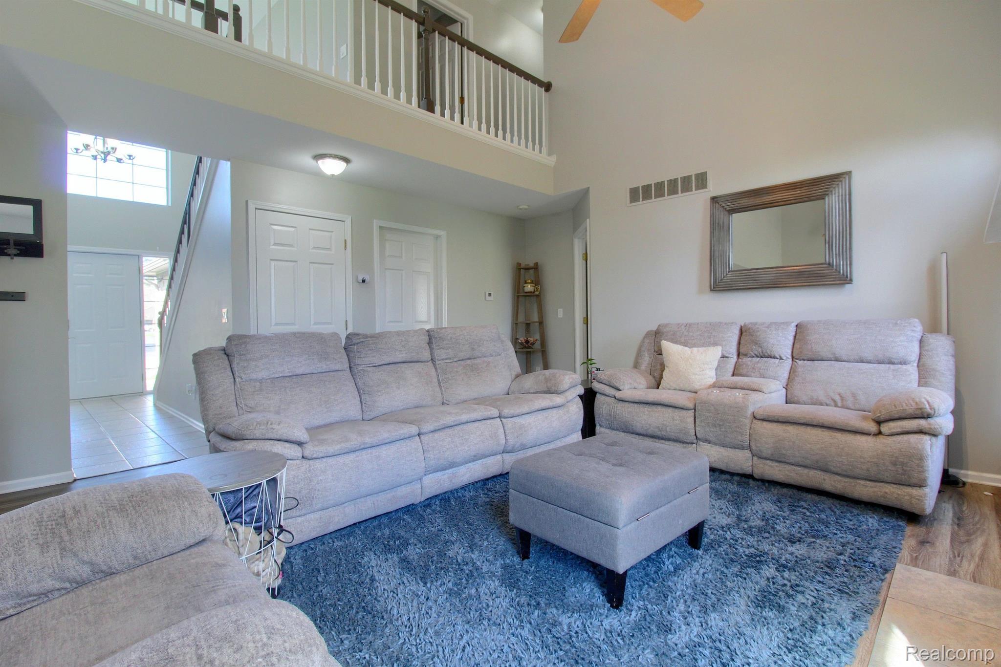 33385 Norfolk Street