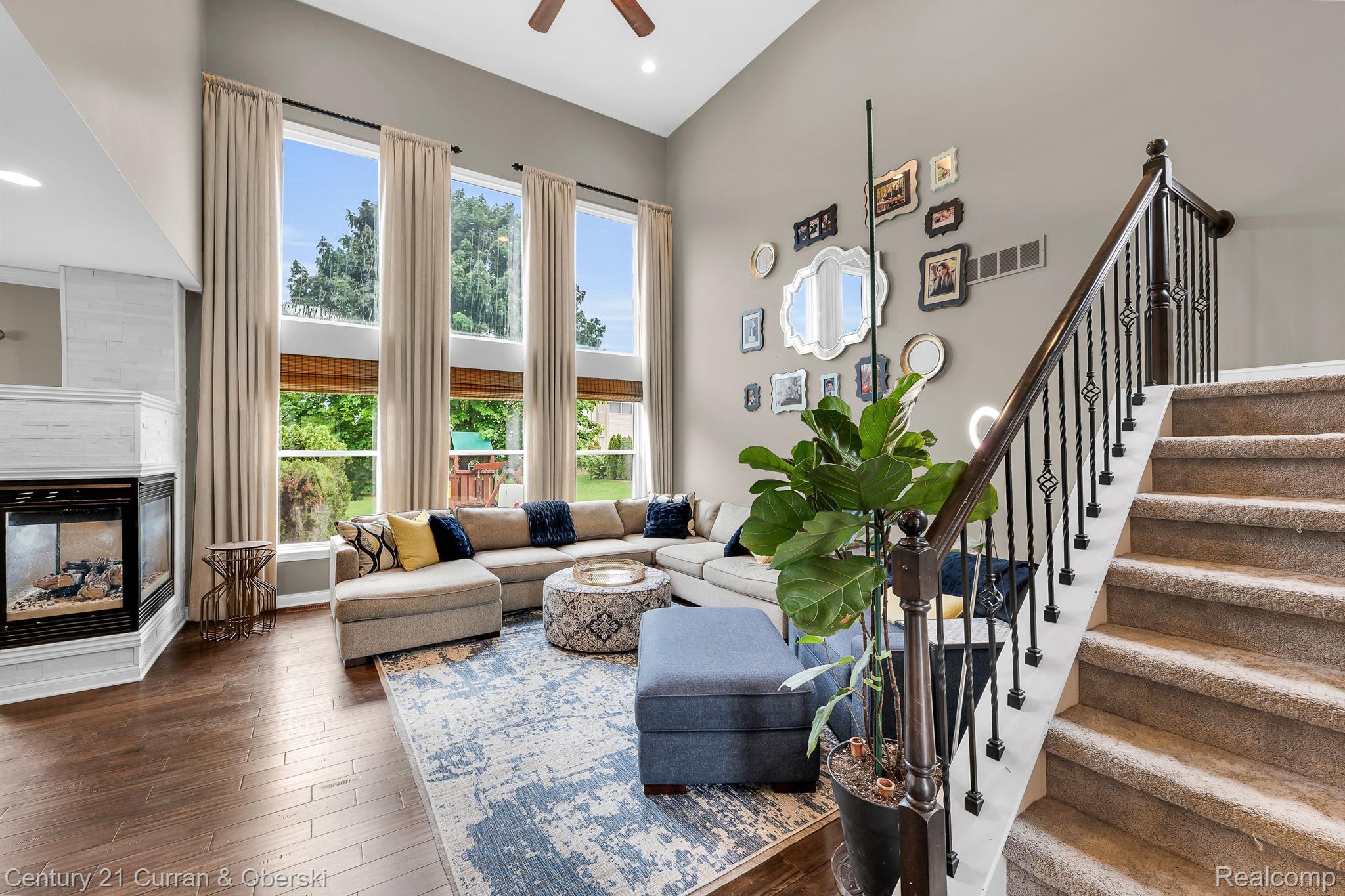 49294 SAINT NICHOLAS