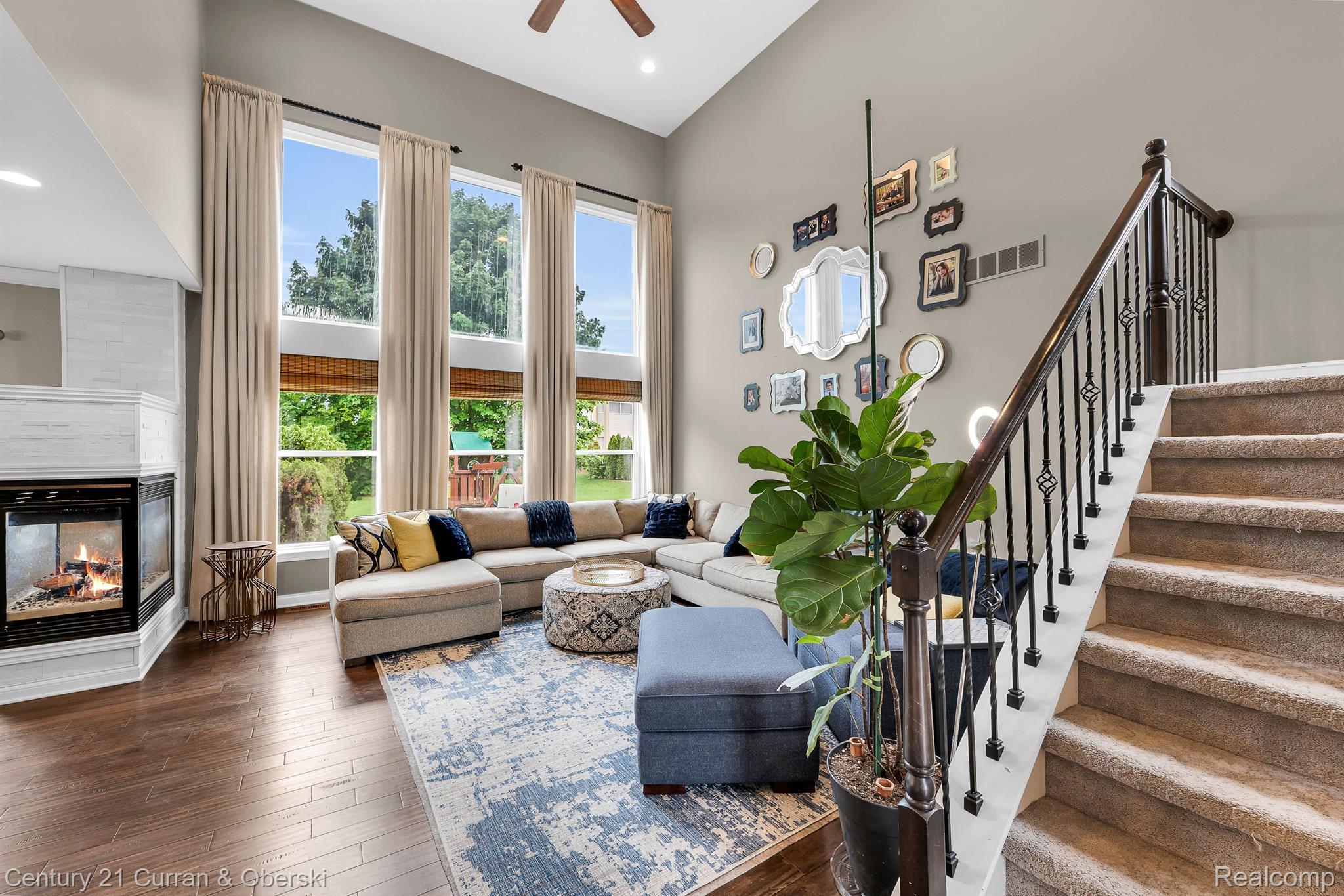 49294 SAINT NICHOLAS