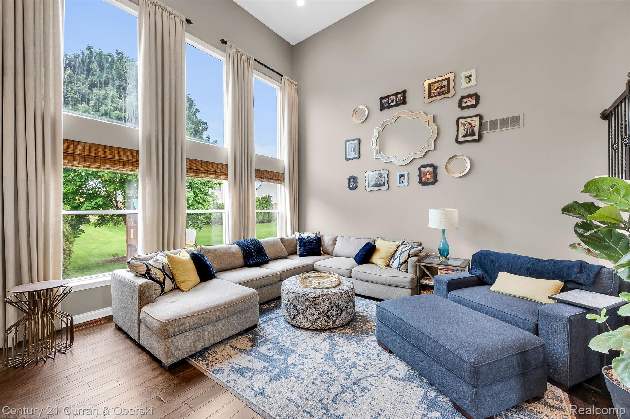 49294 SAINT NICHOLAS