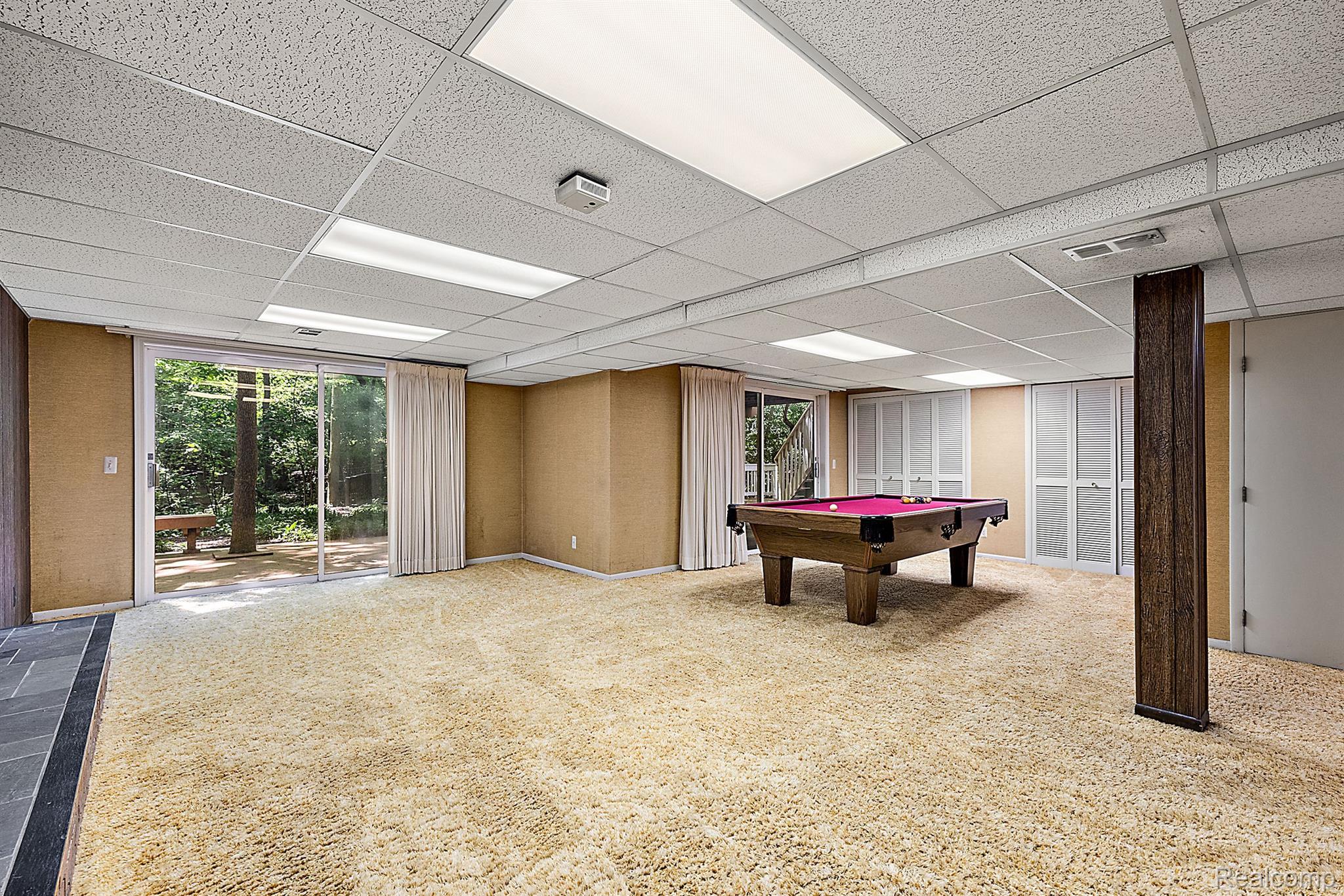 2505 Valleyview Drive